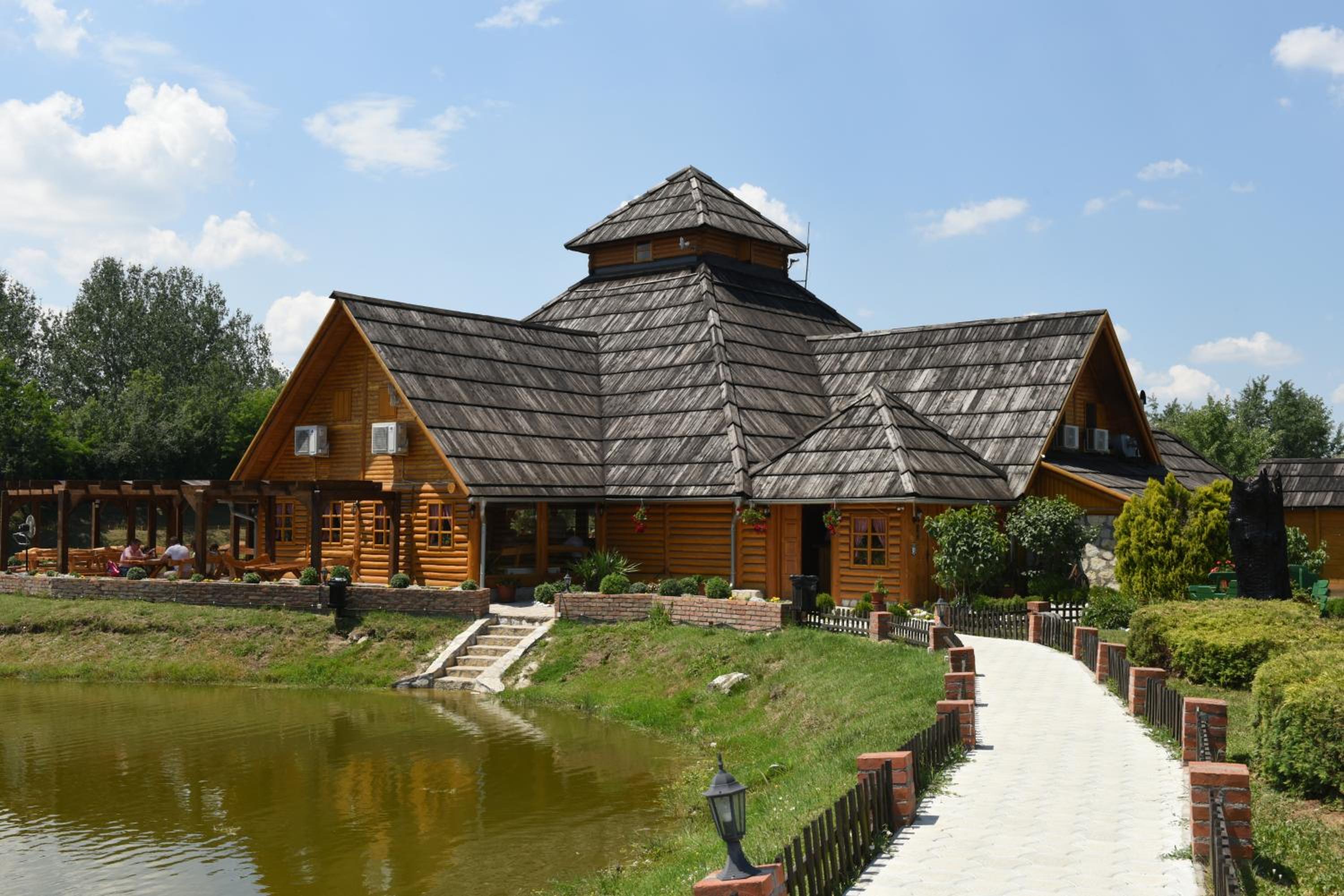 Photo 44