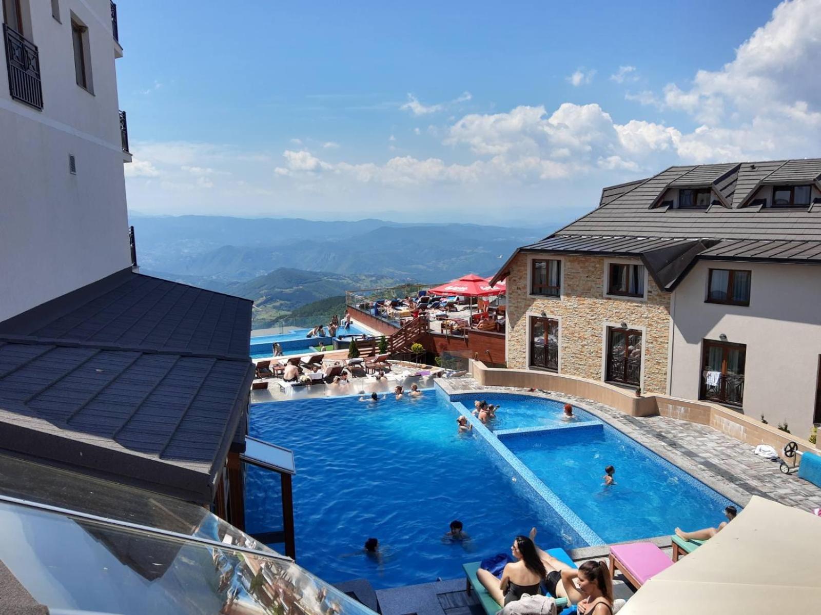L&N Apartmani Kopaonik-Milmari Resort view 3