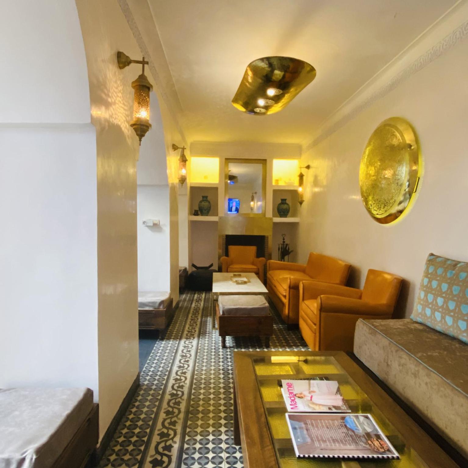 lounge