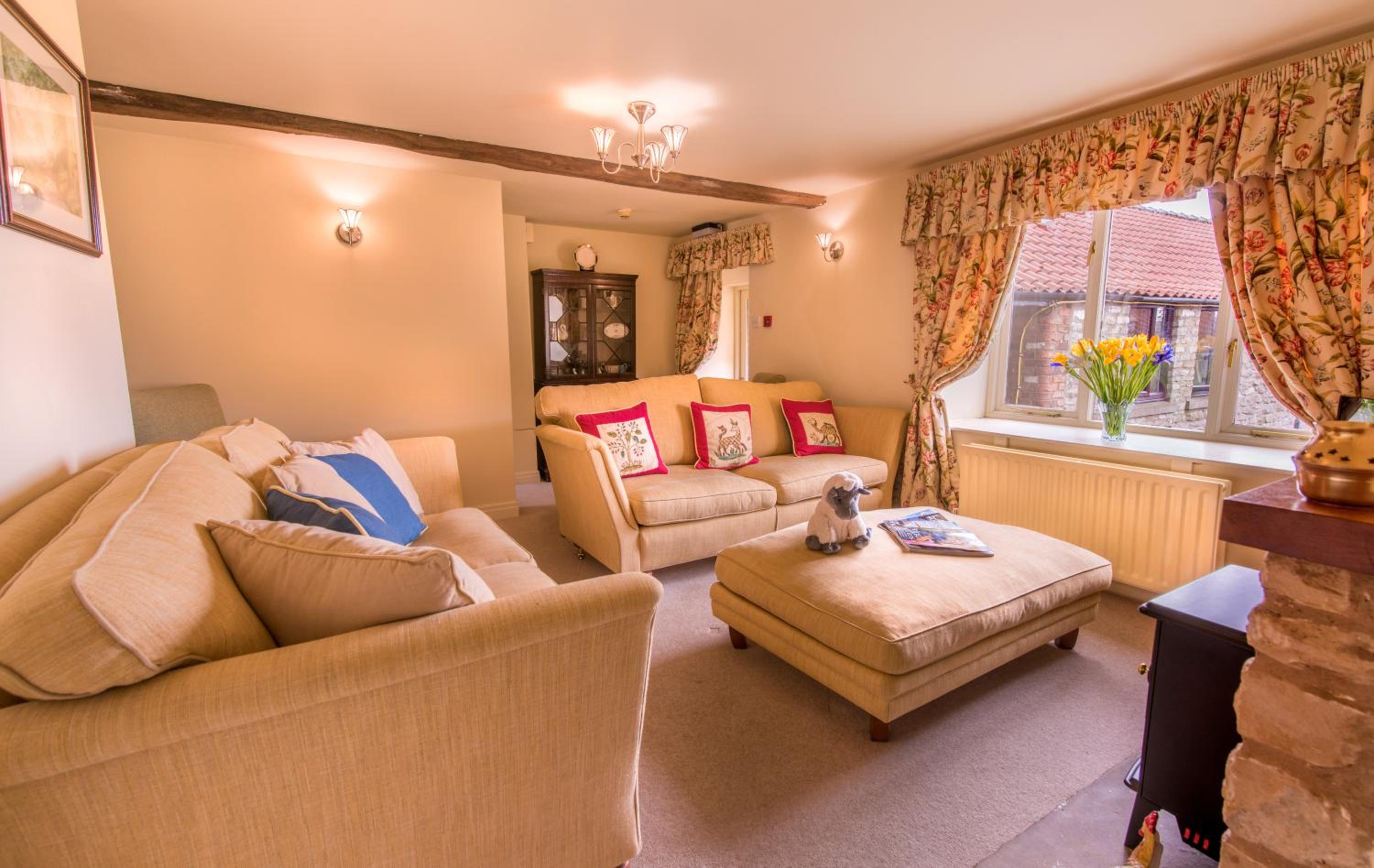 Valley View Farm Holiday Cottages view 3