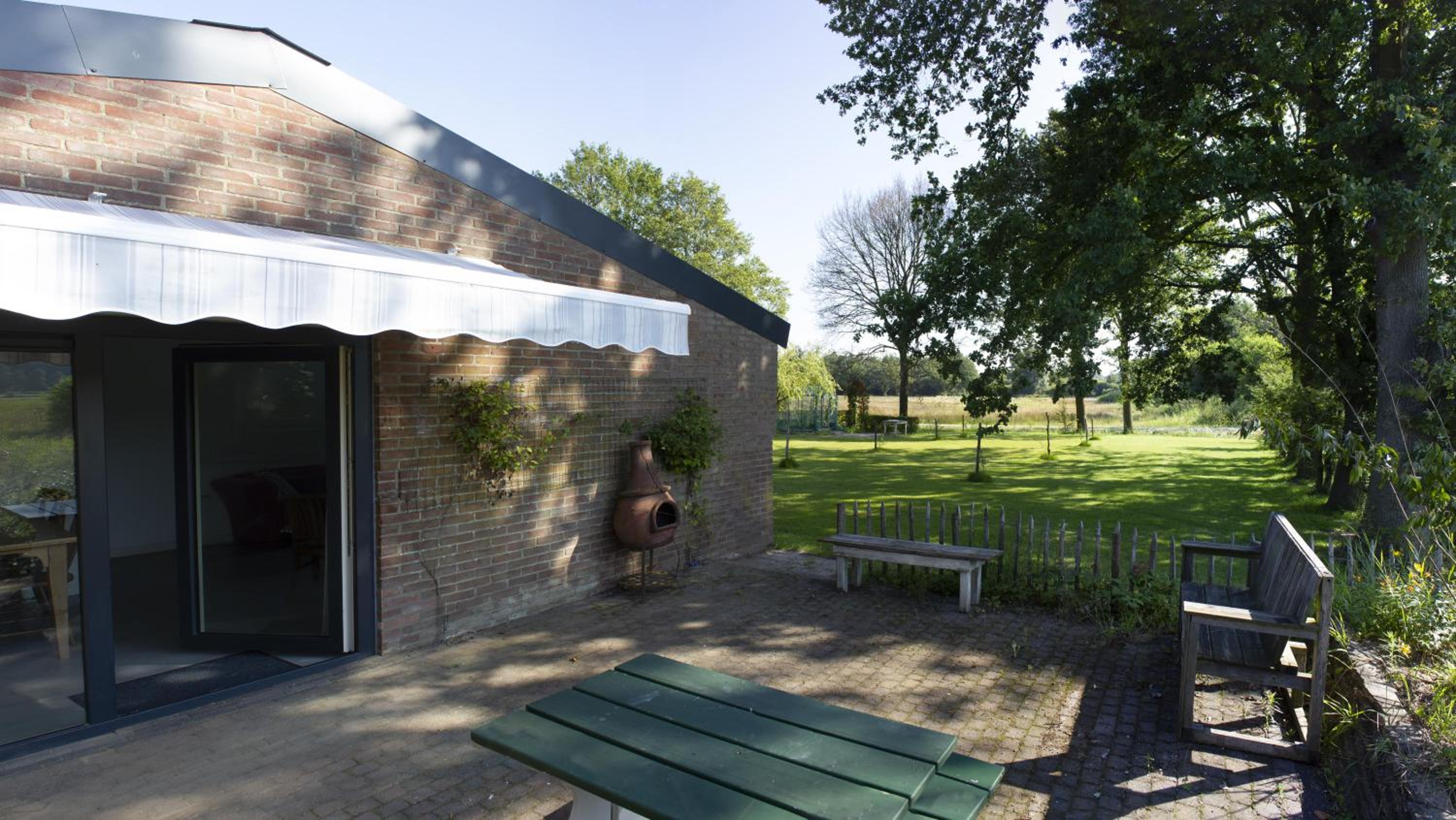 Huisje en B&B Green Cottage view 4