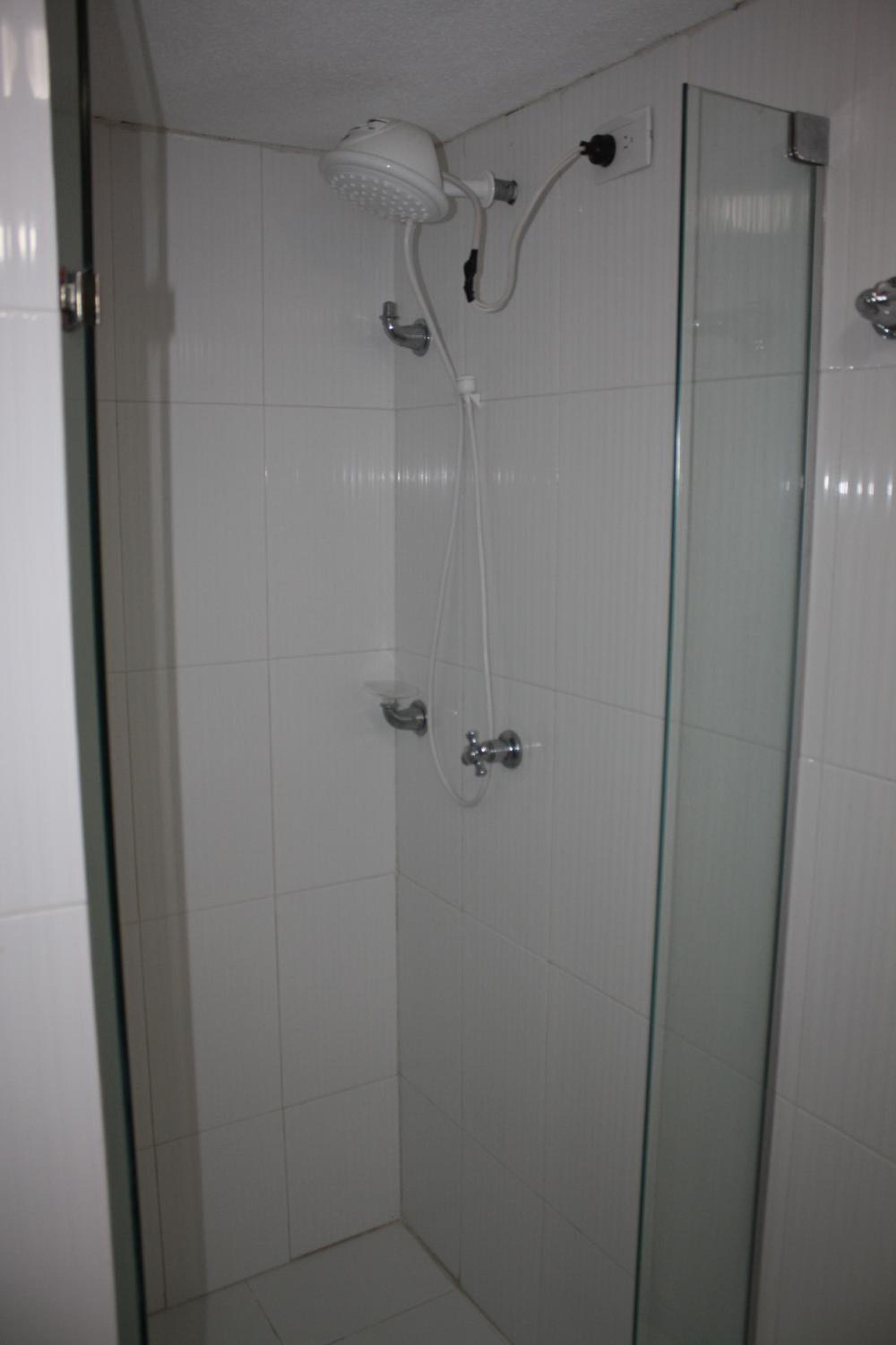 Photo 33
