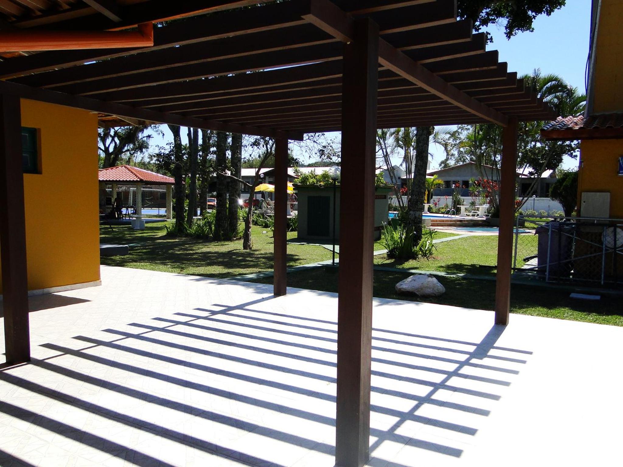 Casa com piscina para família