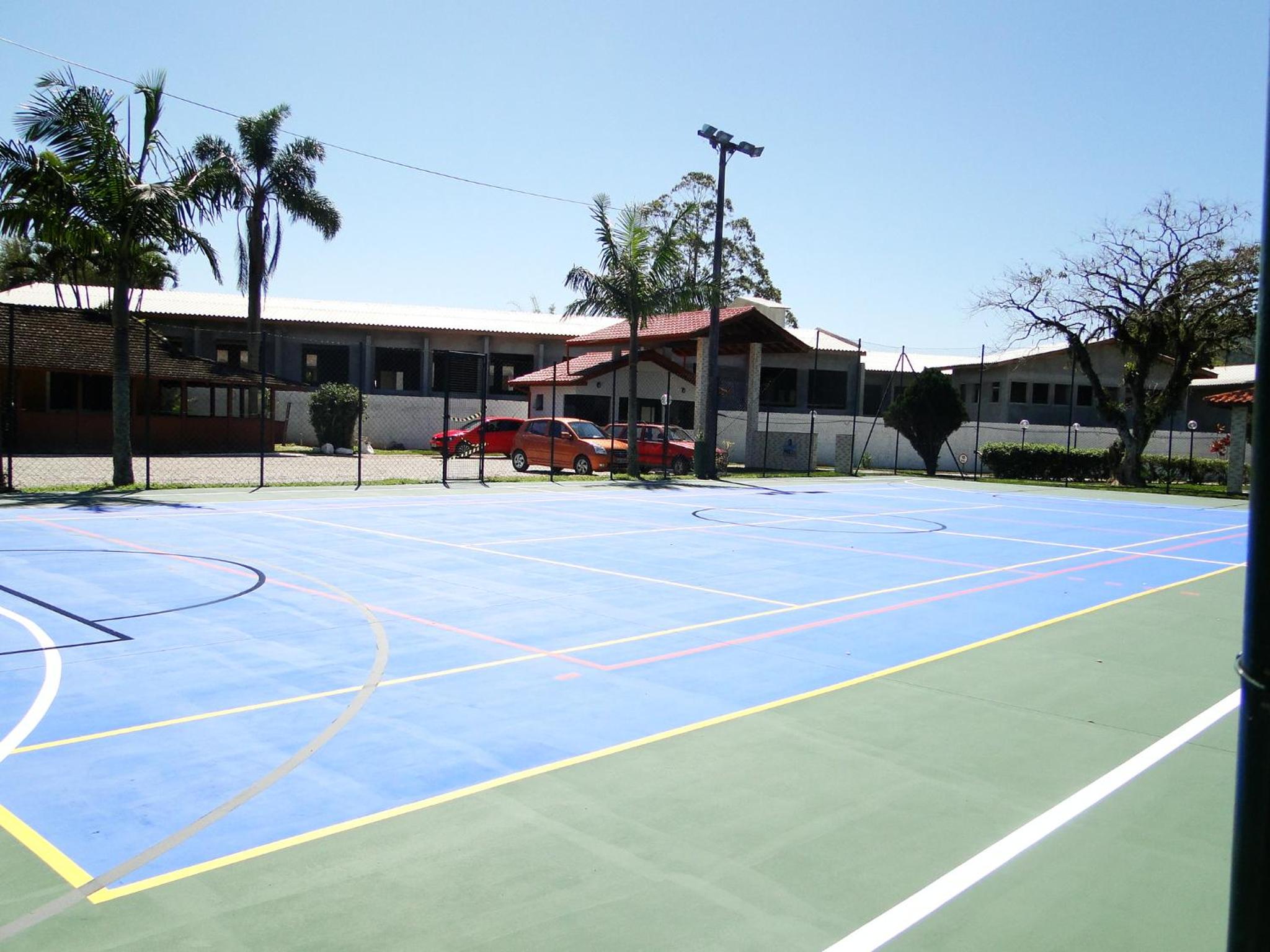 Casa com piscina para família