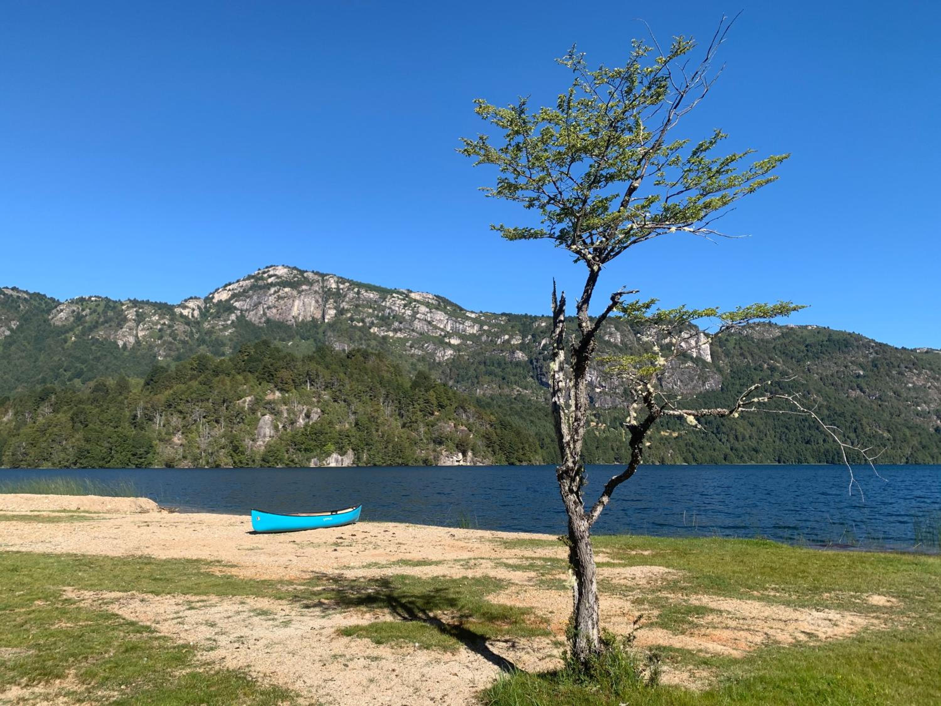 PATA LONCONAO Lake House