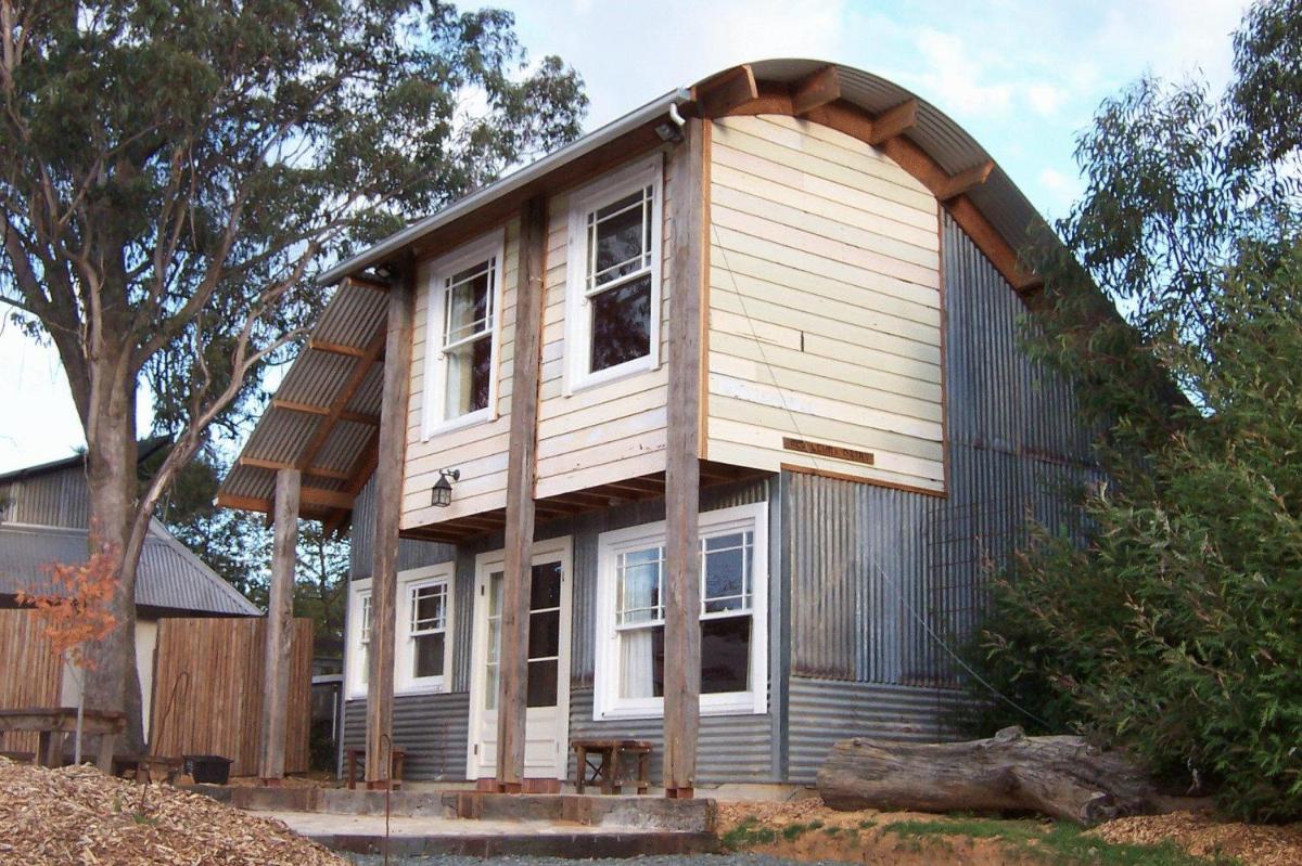 Old Leura Dairy