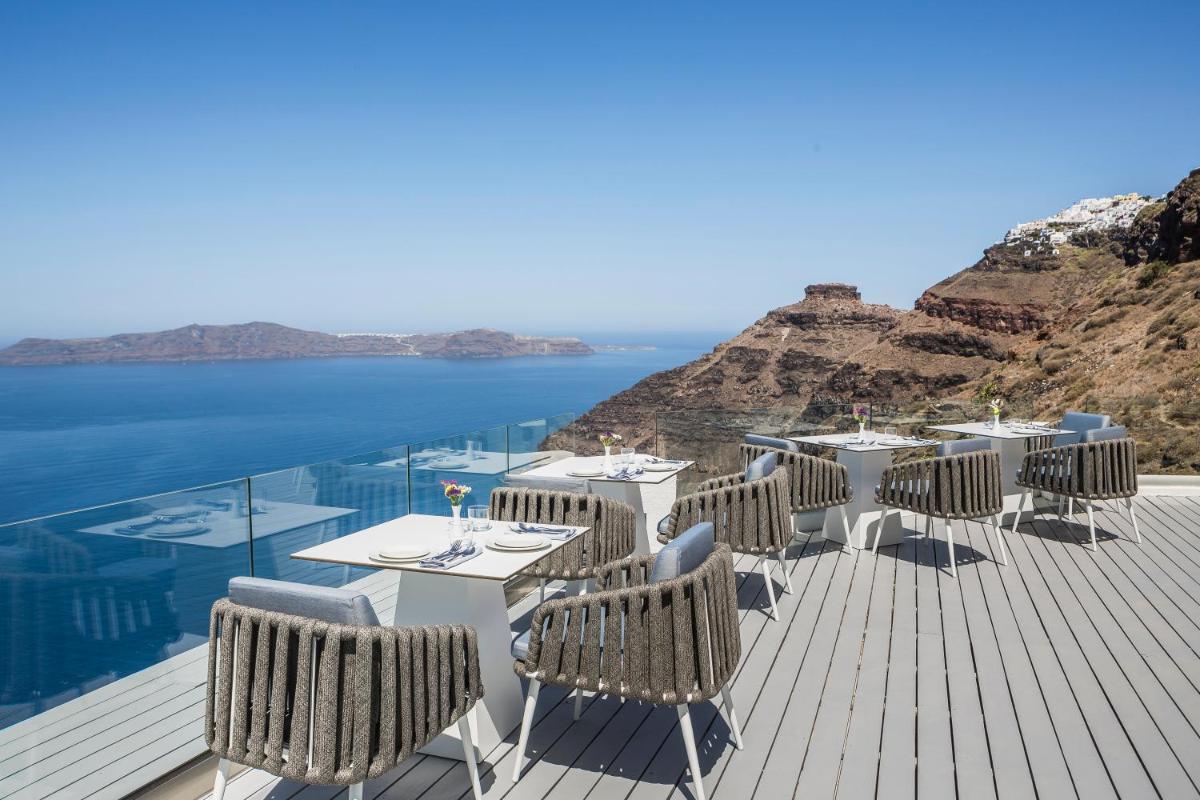 outdoor BBQ area