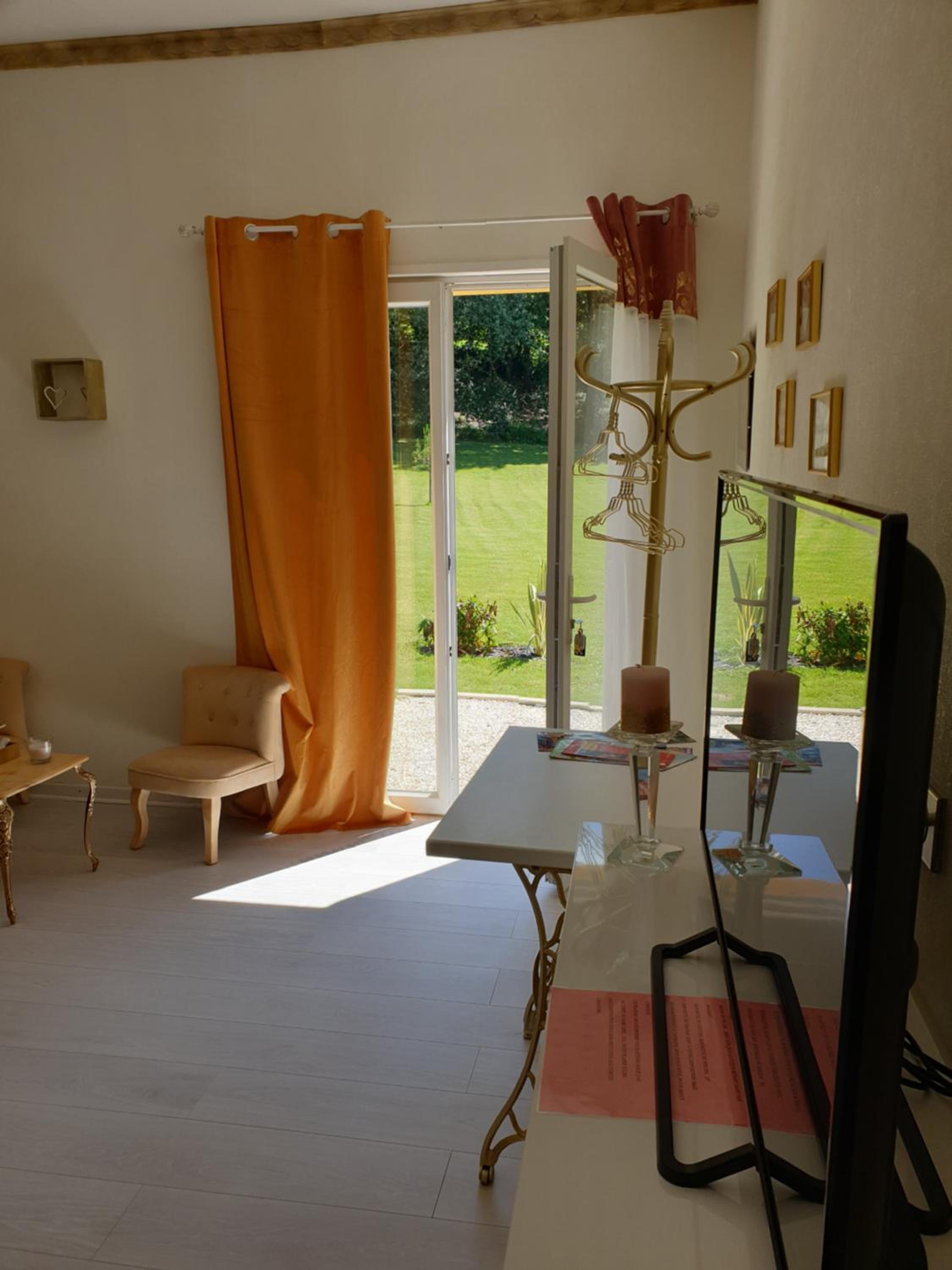 Photo 47