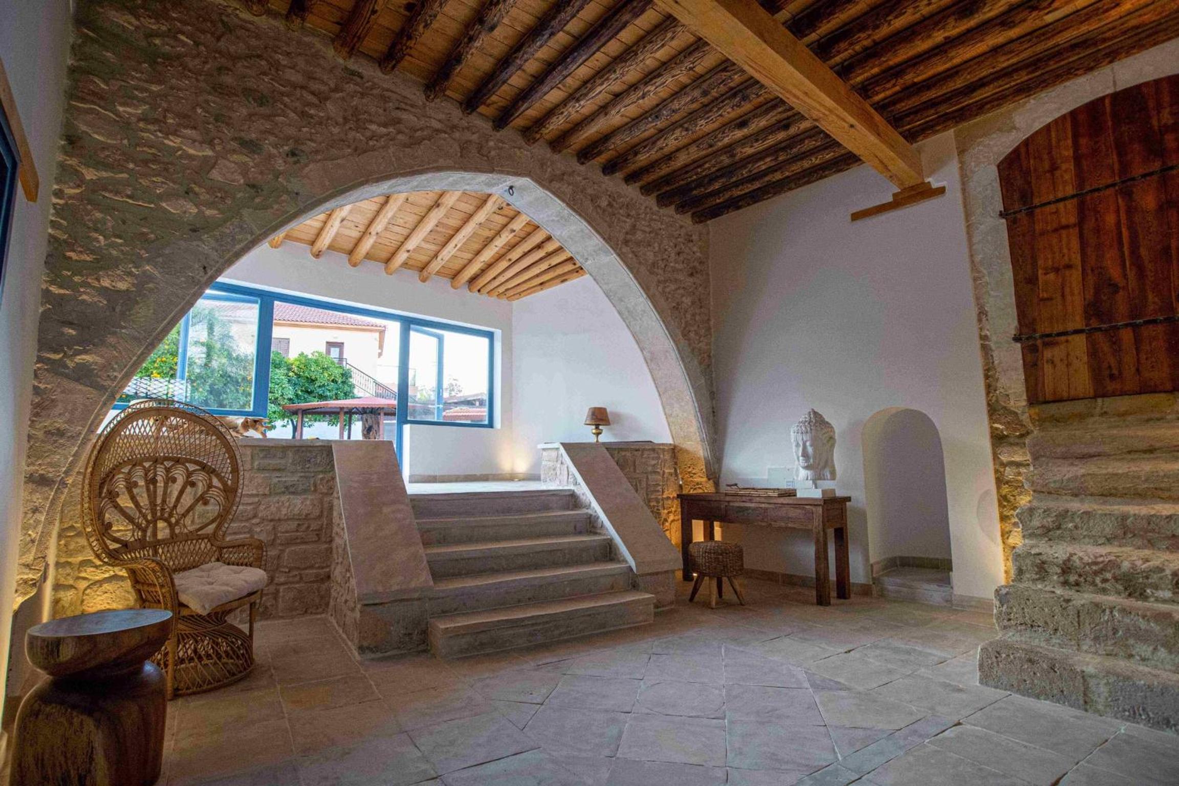 The Courtyard Episkopi Guest Houses