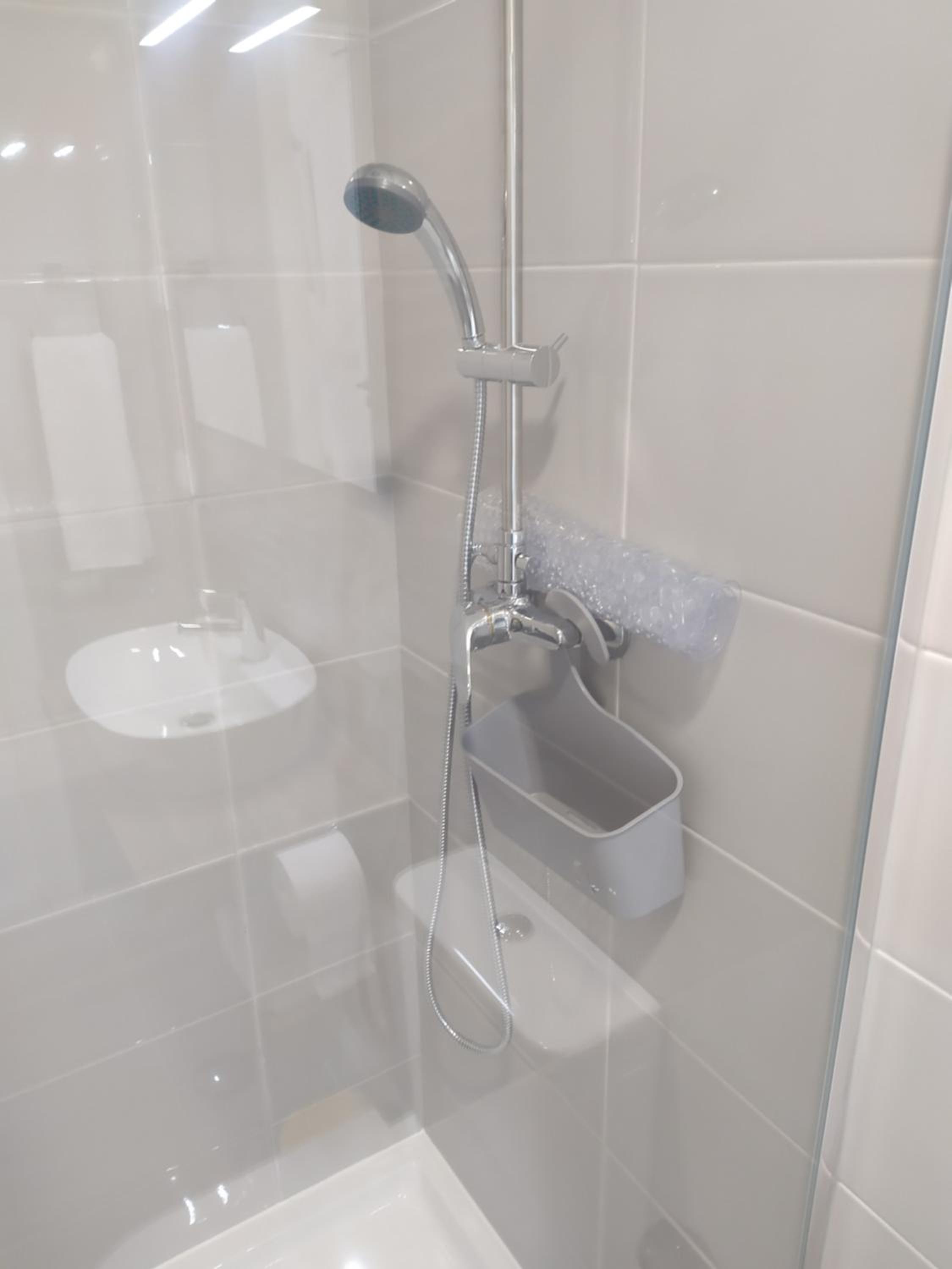 Hall 92 Quartos com WC em moradia com piscina A-das-Lebres Loures, 사진 13