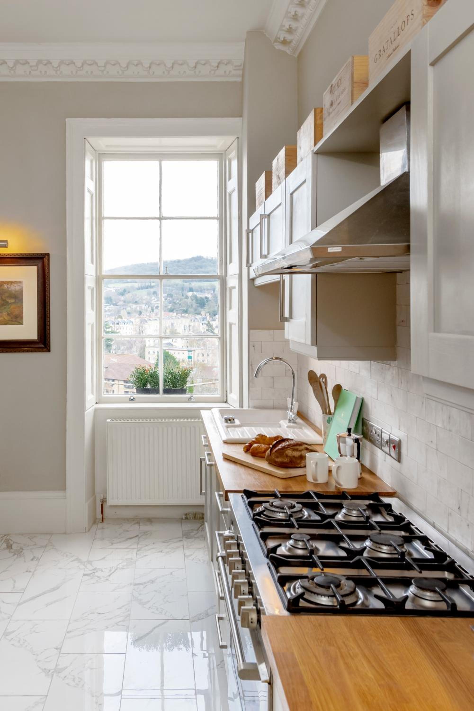 Luxury Georgian Duplex in Central Bath view 3