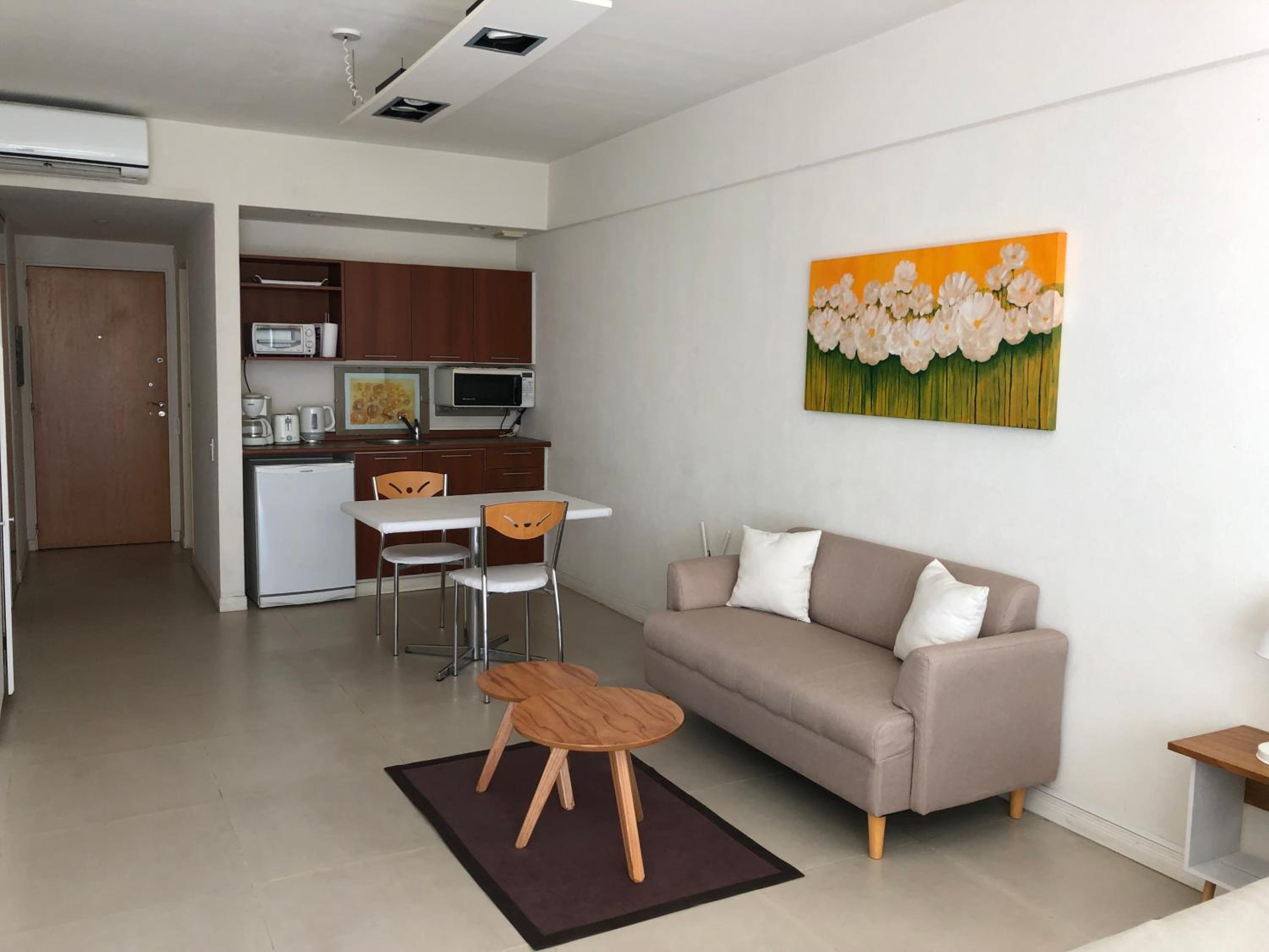 Concord Pilar Suite Almendros