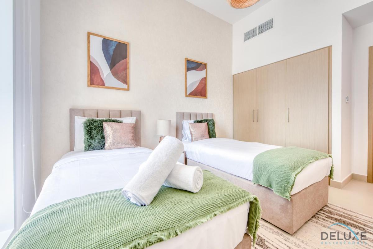 Alluring 2BR at Creek Horizon Tower 2 Dubai Creek Harbour