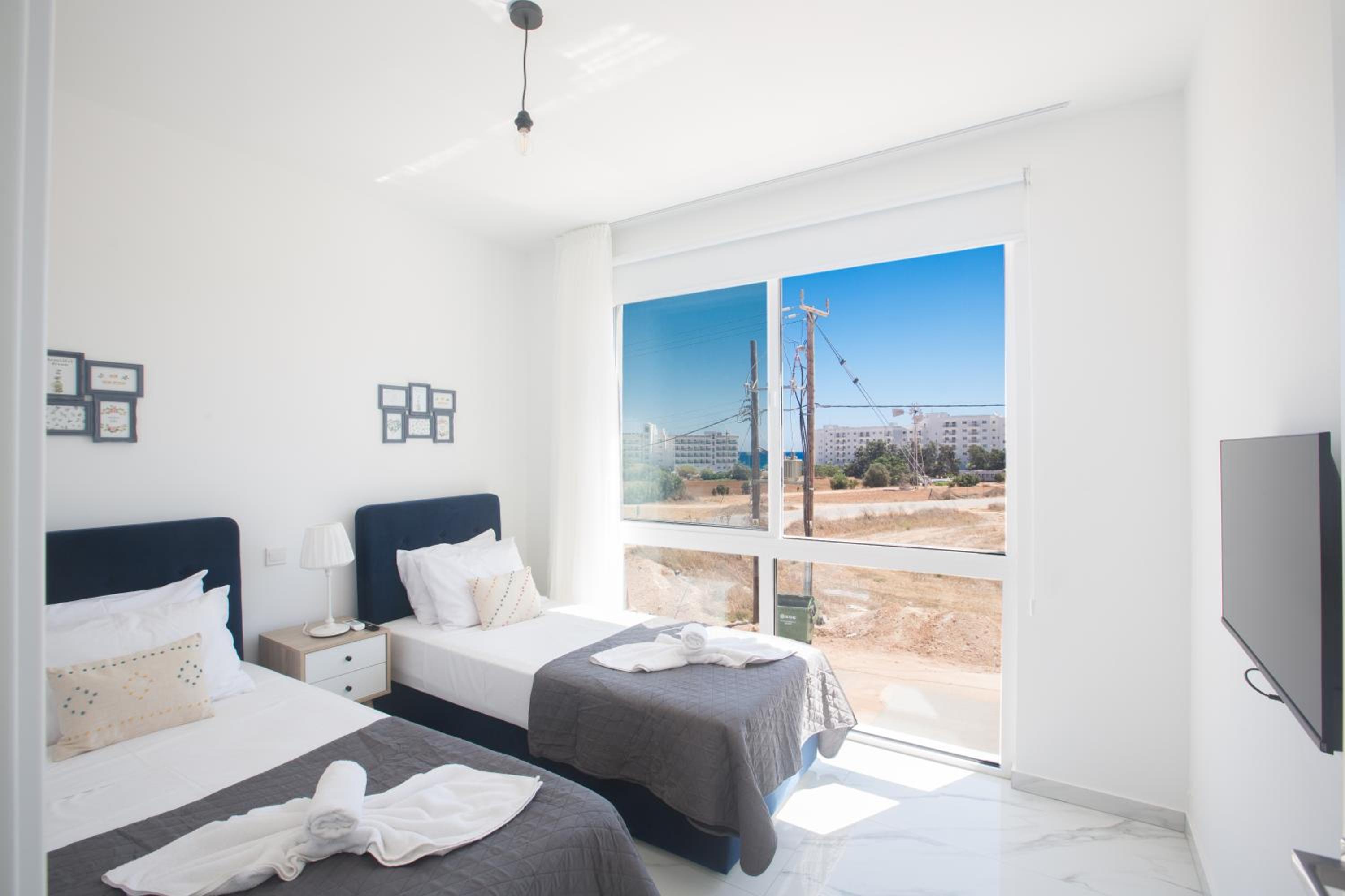 Vie Bleu Villas