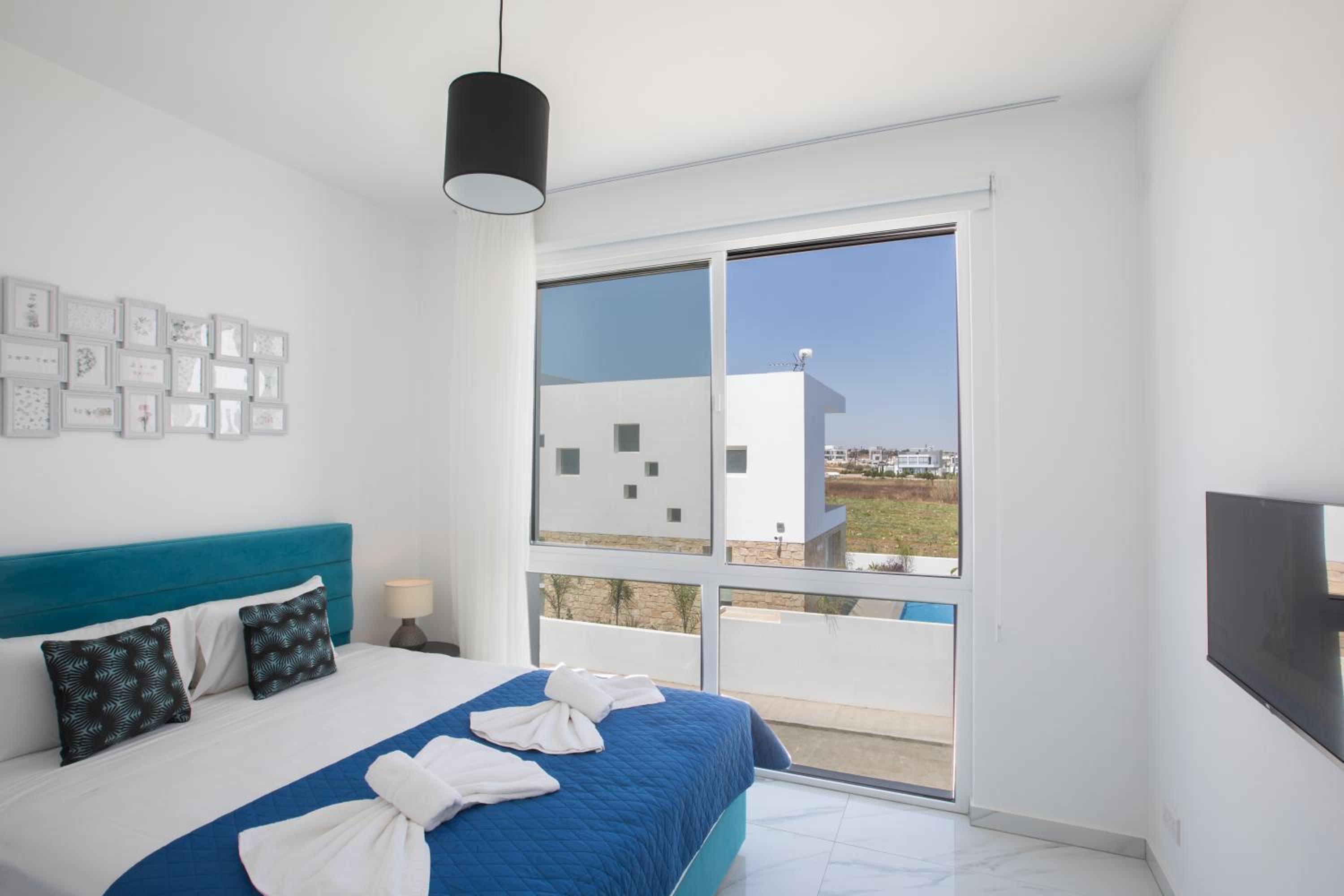 Vie Bleu Villas