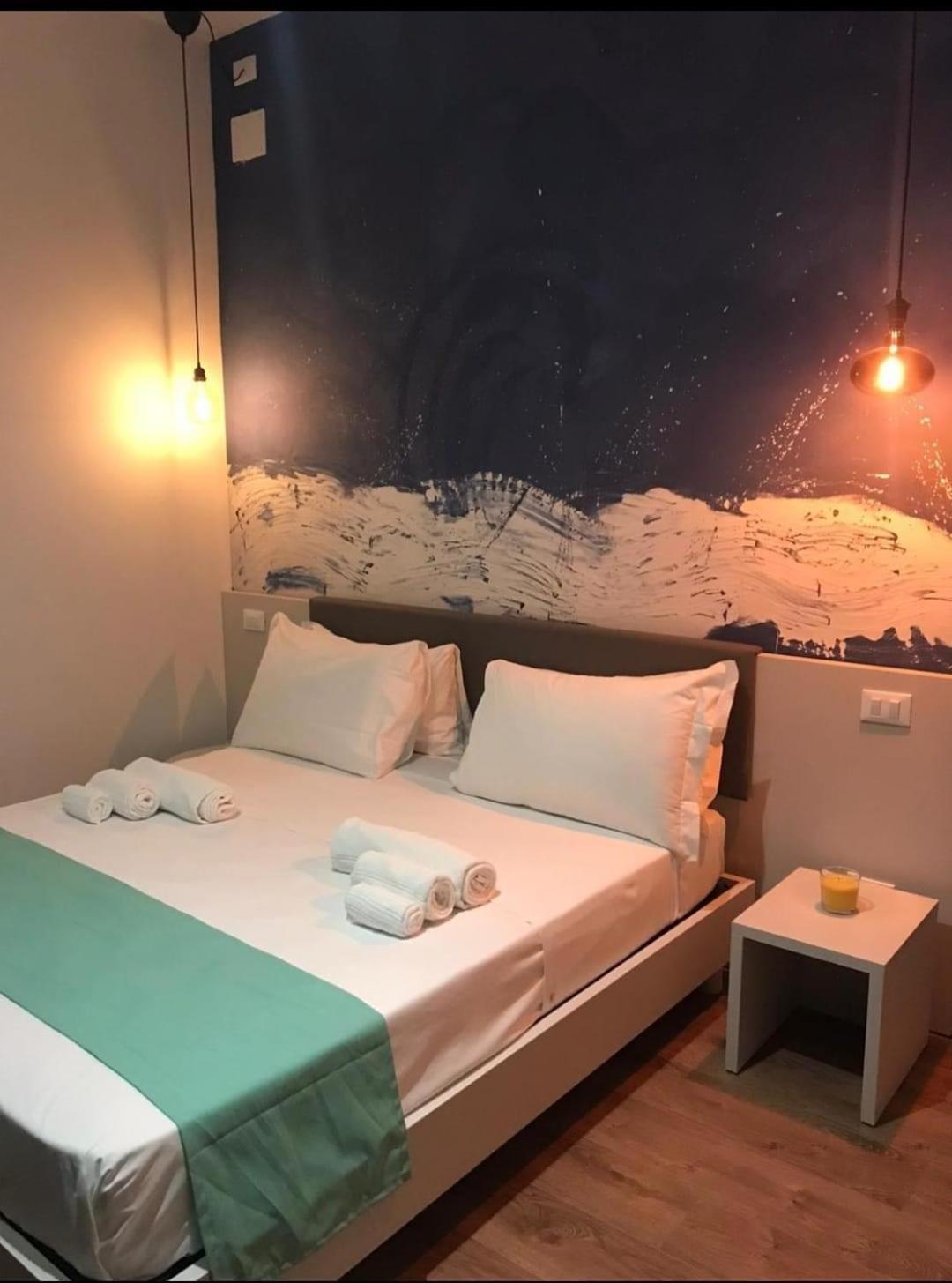 Sorrento B&D Rooms view 4