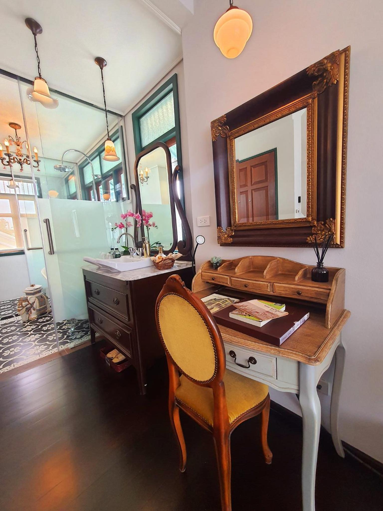 The Knight House Bangkok