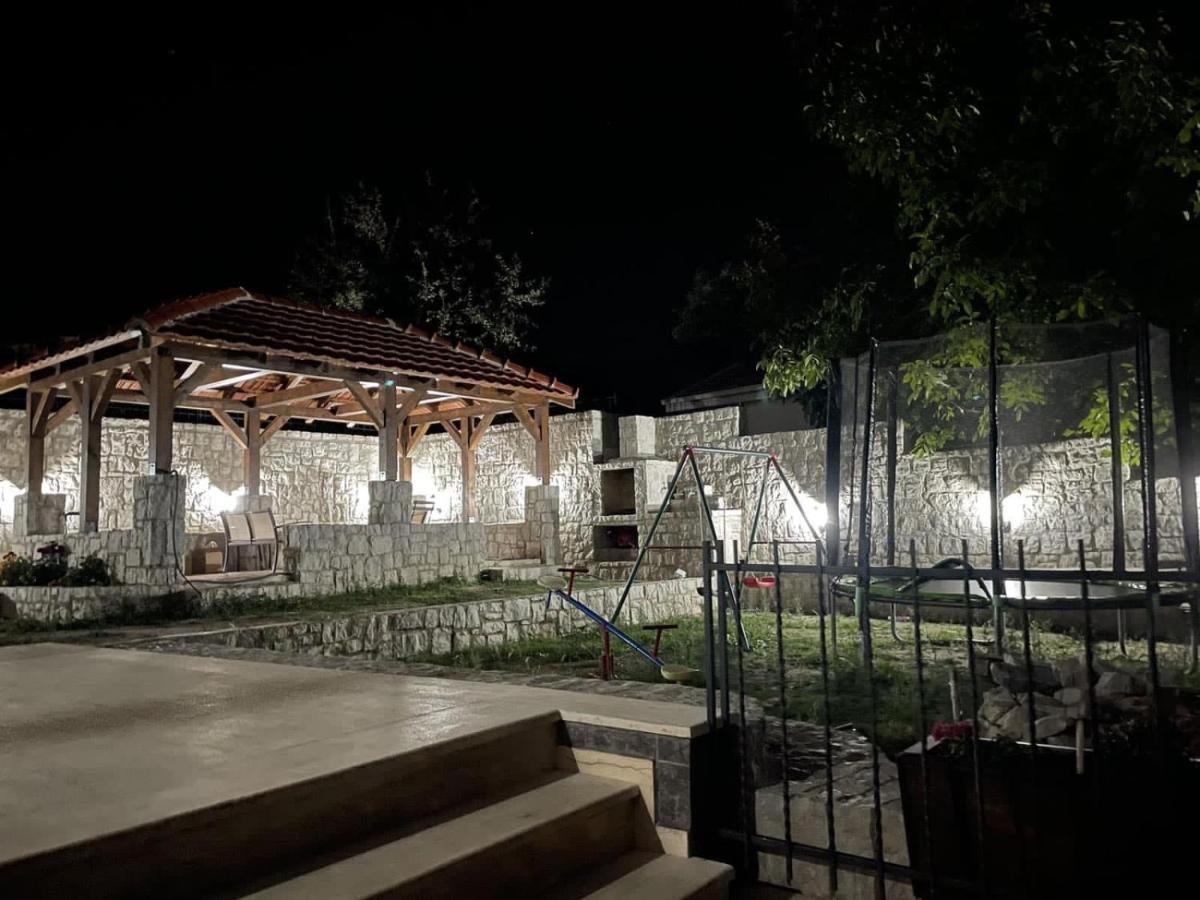 Hotel Apartments Bujkovic - Image 1