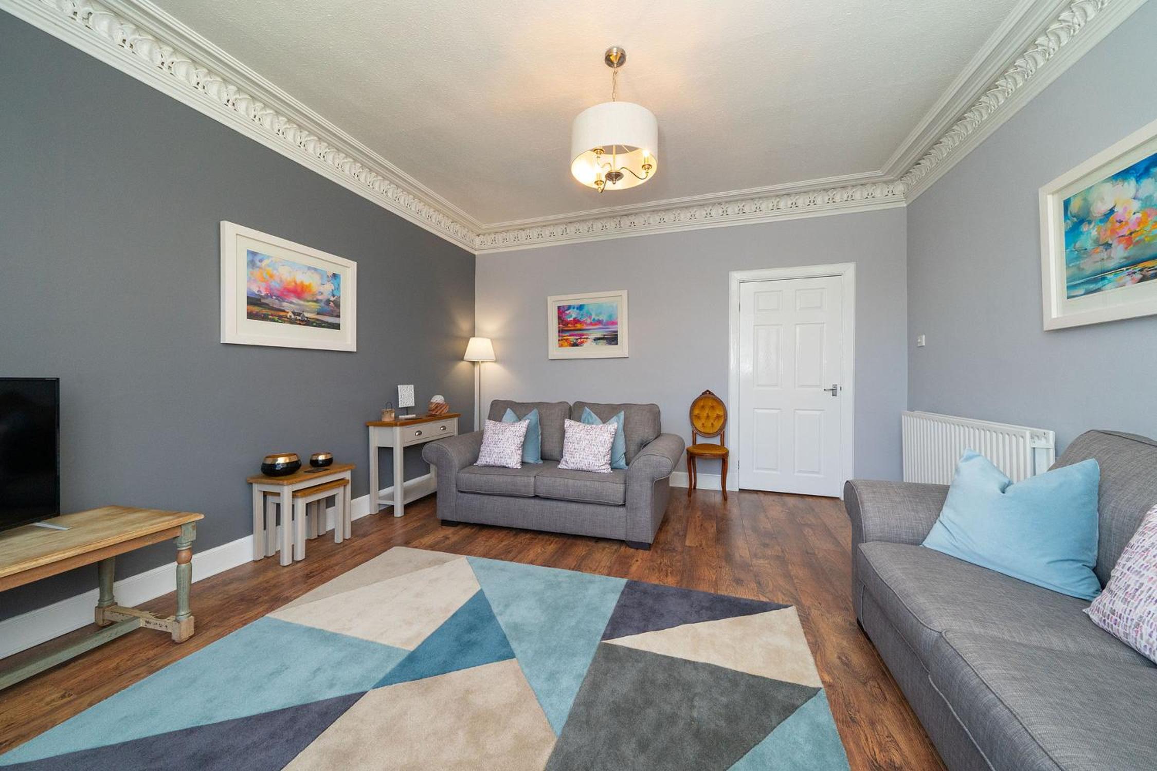 Cleppie Apartment