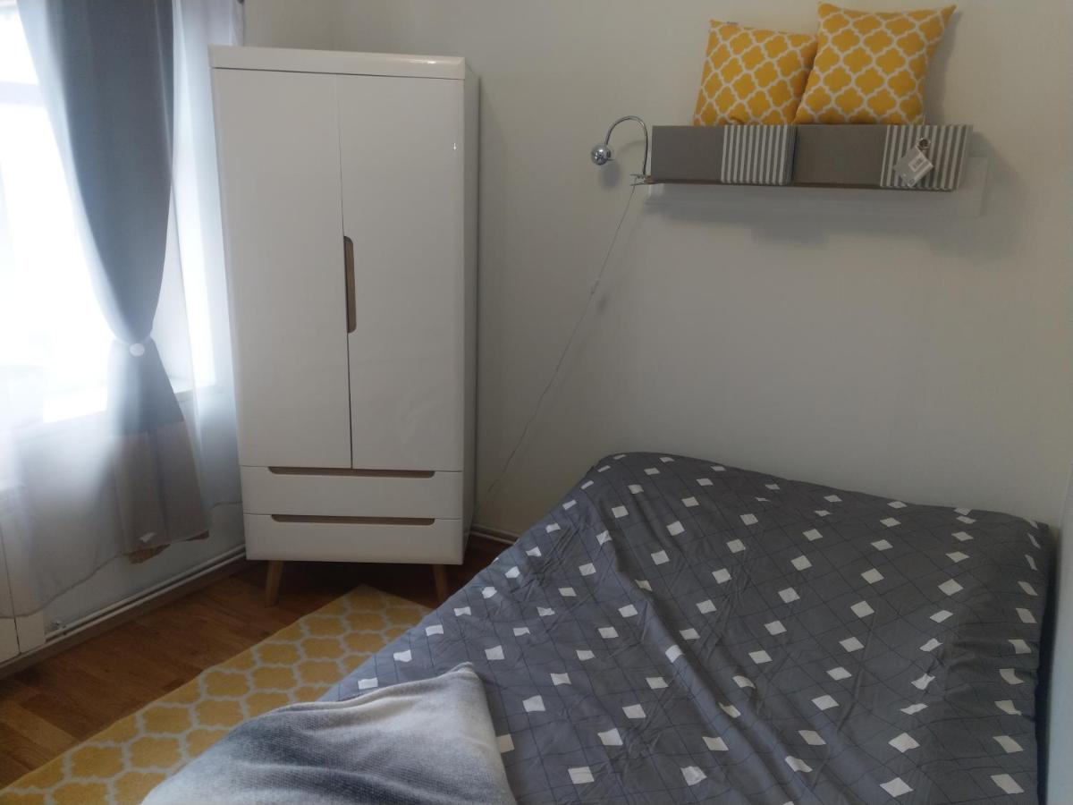 Photo 8