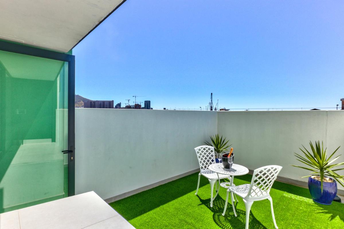 308 1onAlbert, Cape Town, photo 2 of 13
