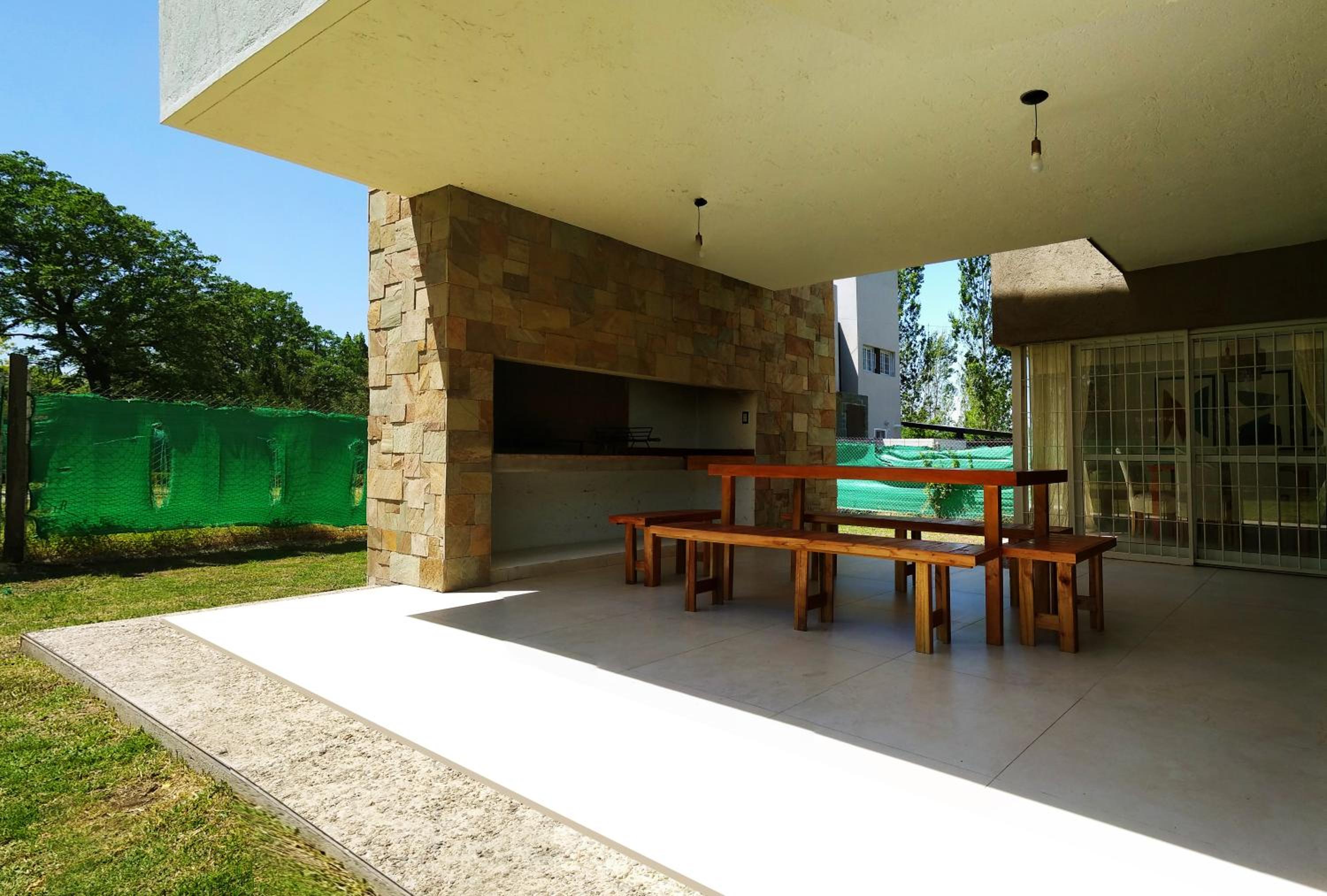 casa gerona villa allende