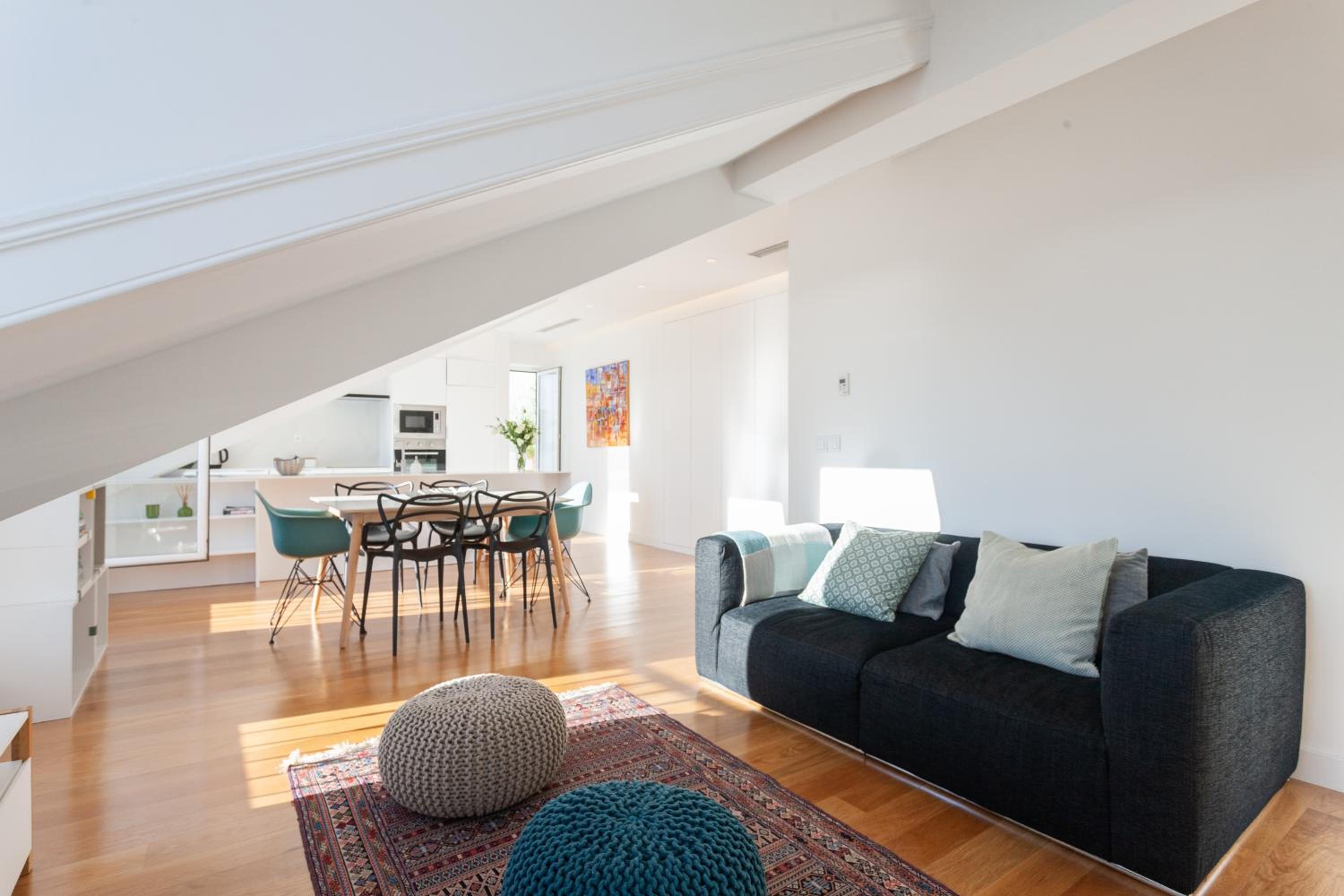 Alfama Charming Apartment with Amazing River View and Terrace view 4