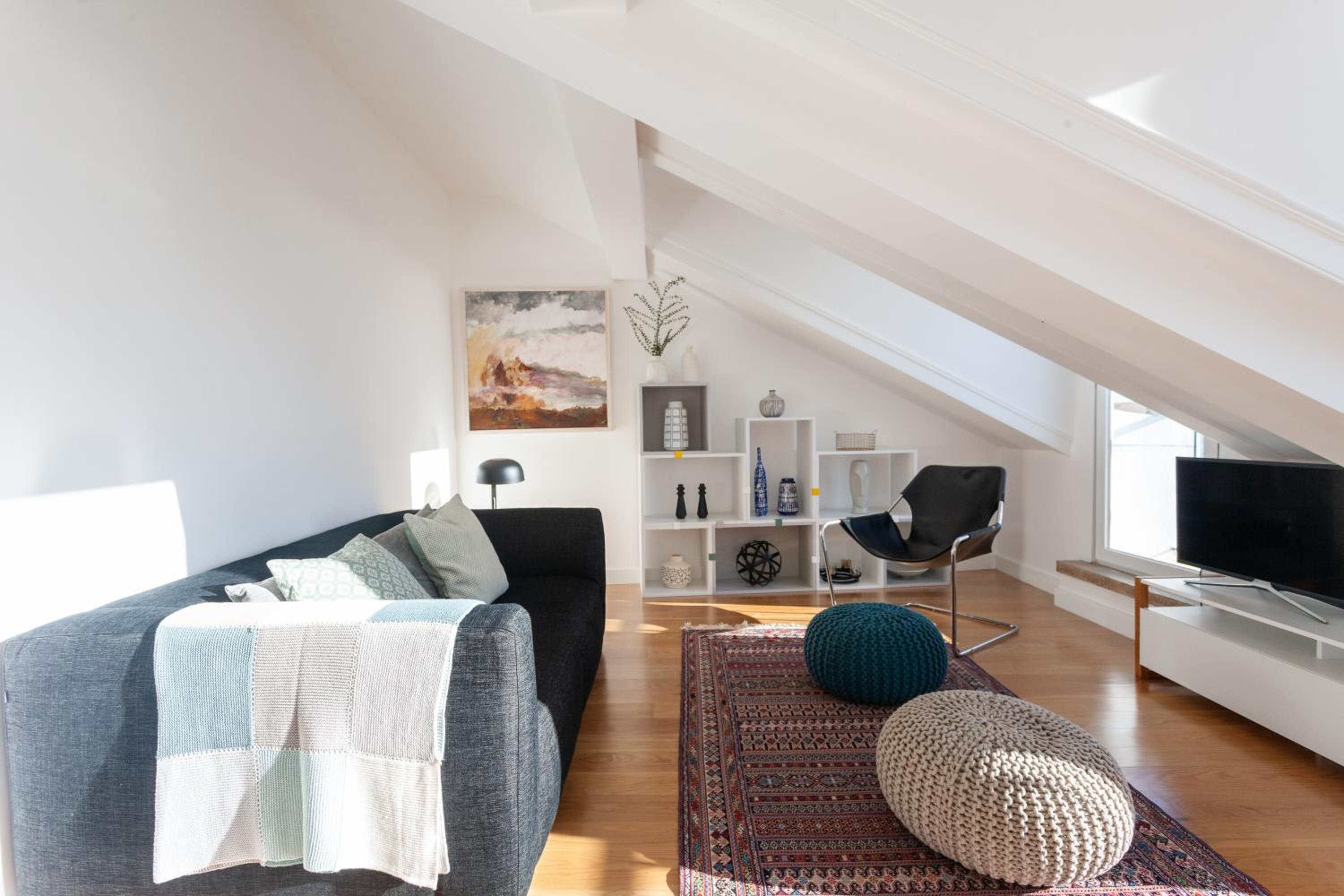 Alfama Charming Apartment with Amazing River View and Terrace view 2