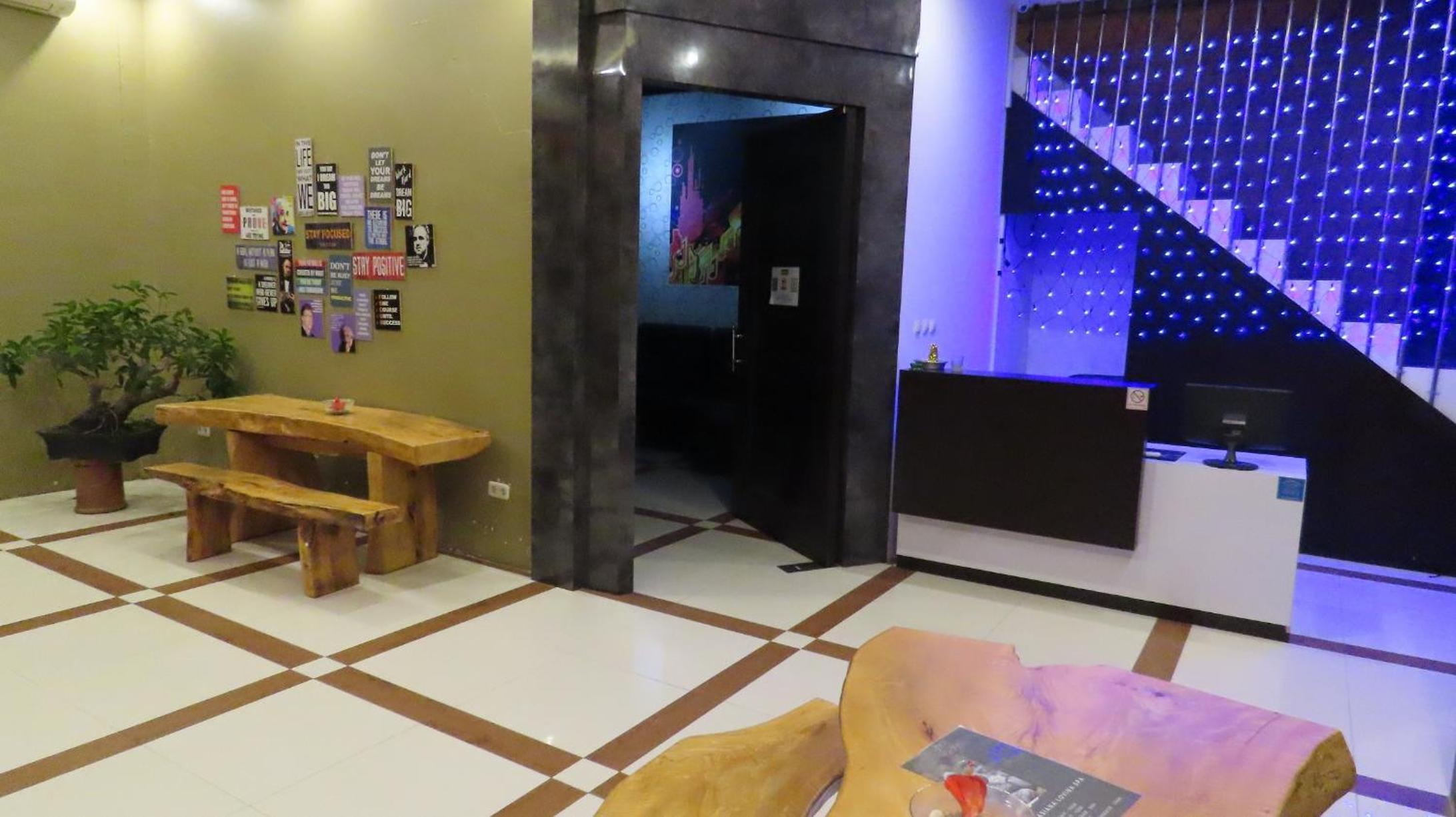 Photo 11