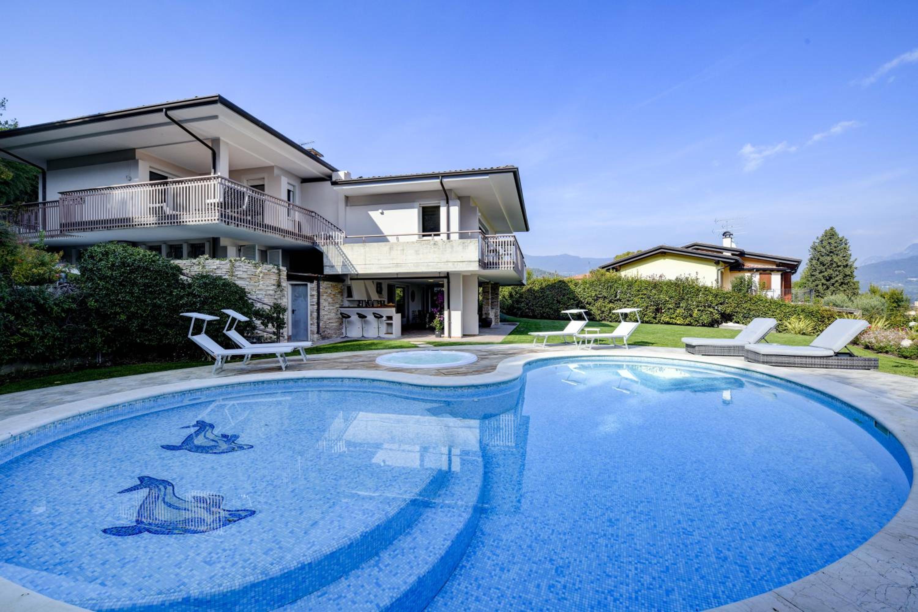 Villa Caterina view 5