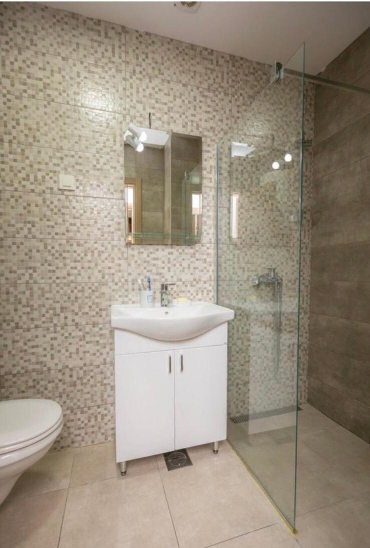 Apartman Melaiv