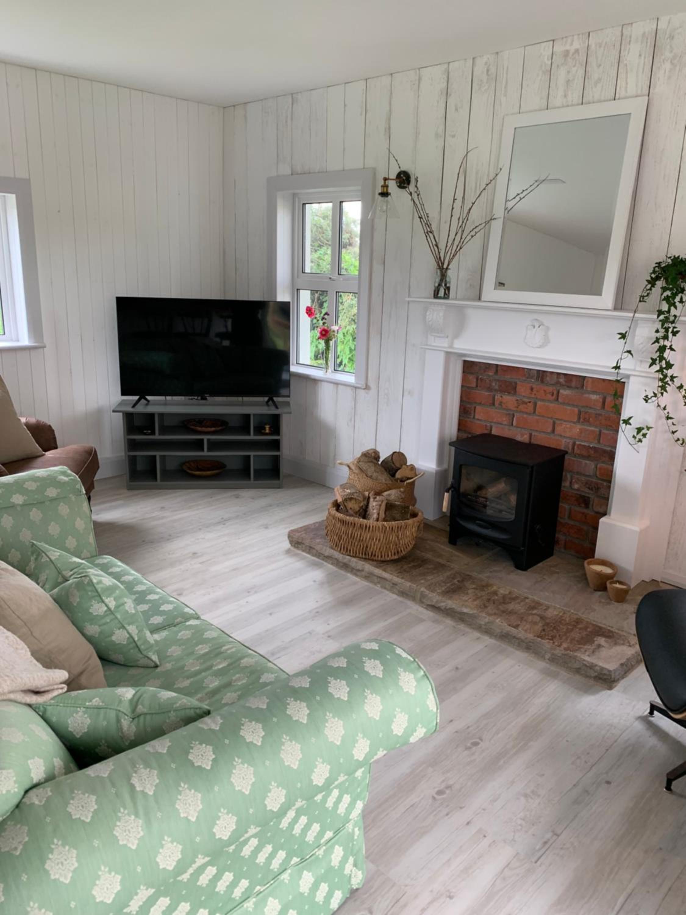 Garden Cottage on Tintern Trails