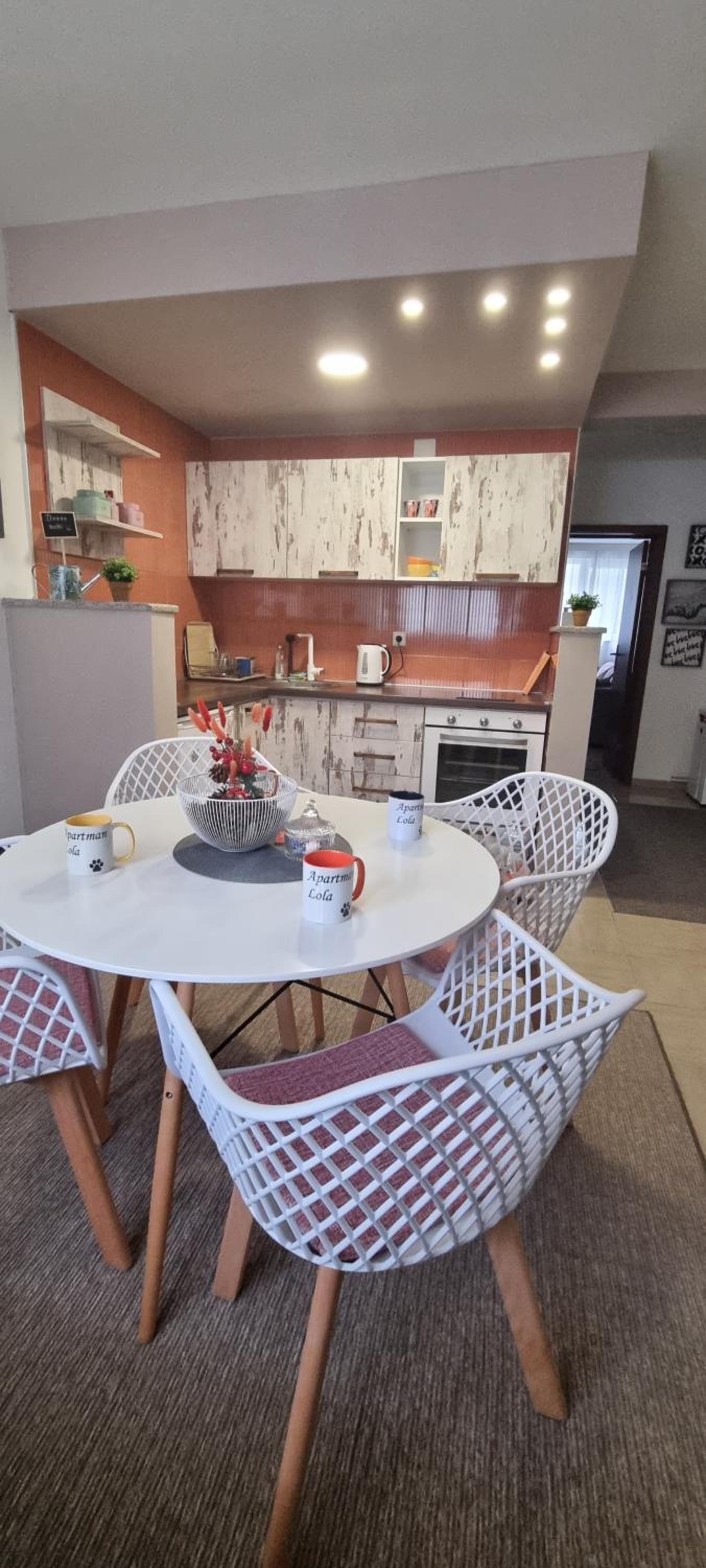 Apartman Lola, Divcibare view 2