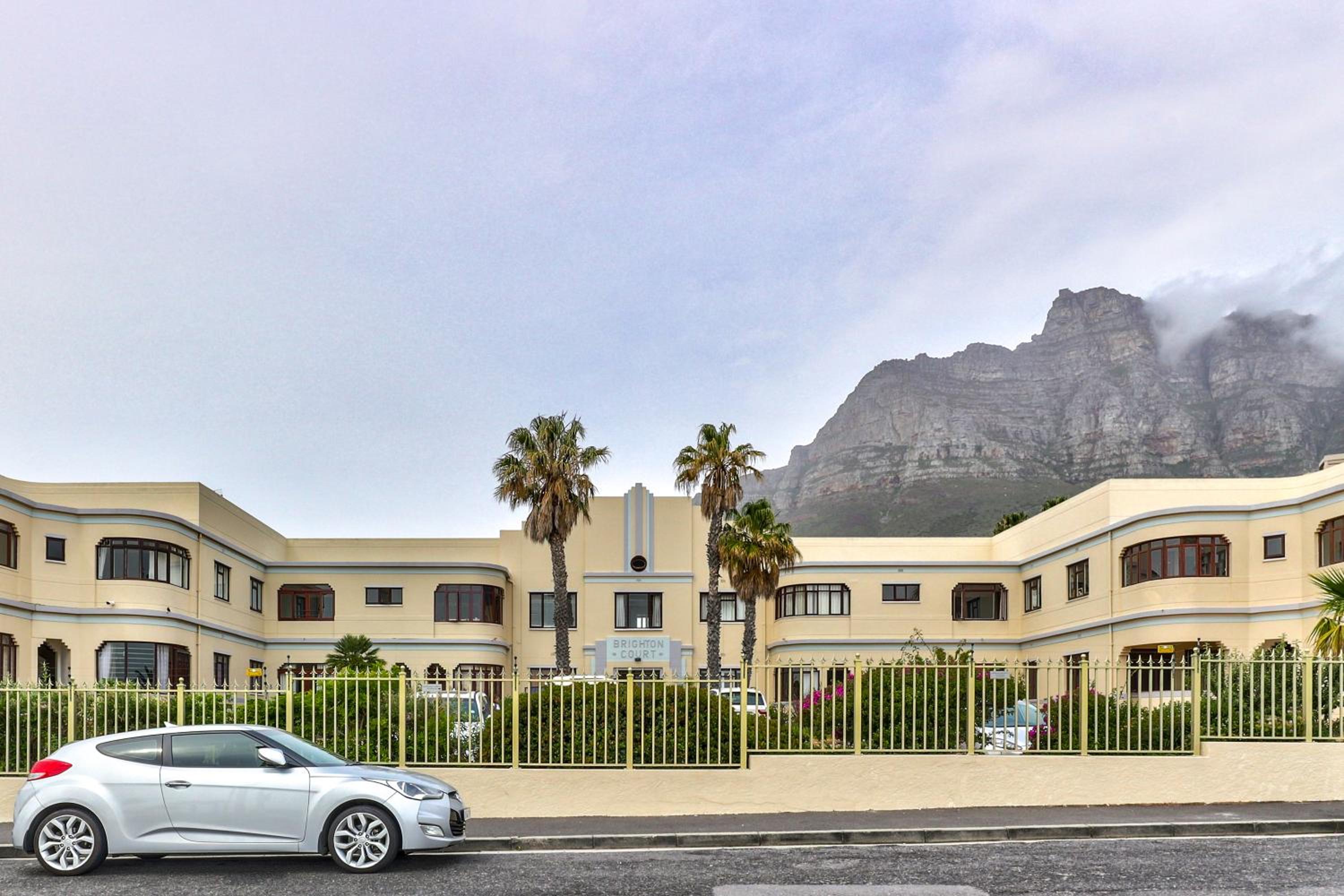 On the Beach in Camps Bay - fully equipped 2 bedroom apartment view 5