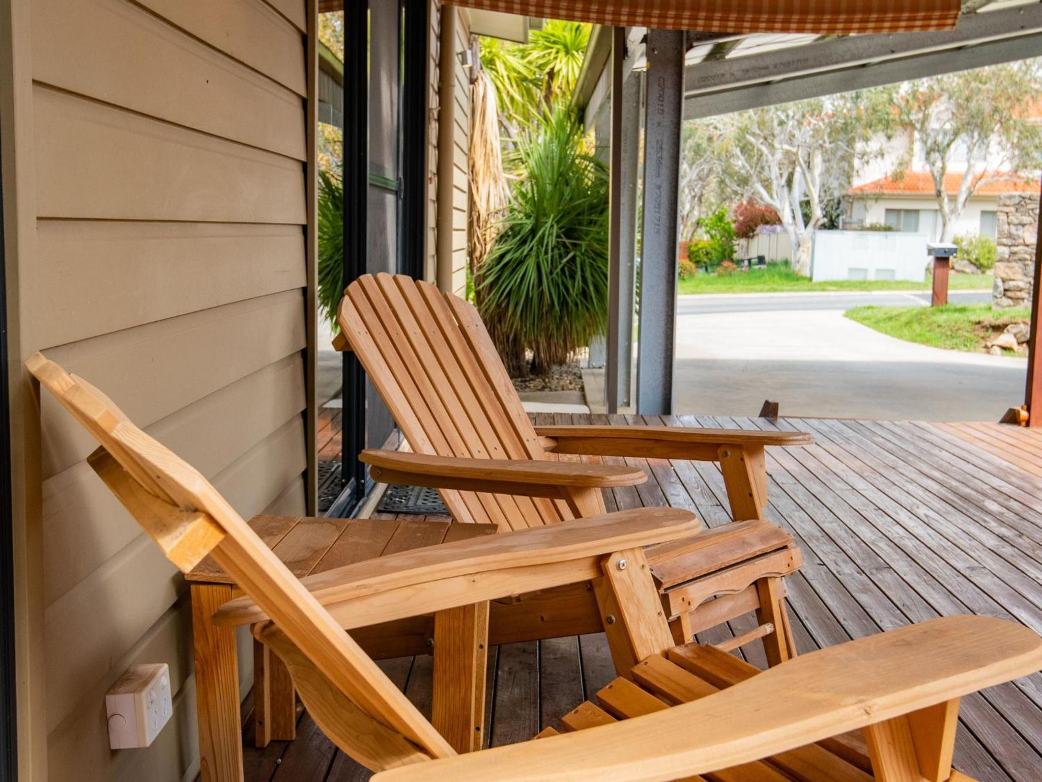 Jillamatong 14 - 3BR House l Pet Friendly l Fenced Backyard l WiFi