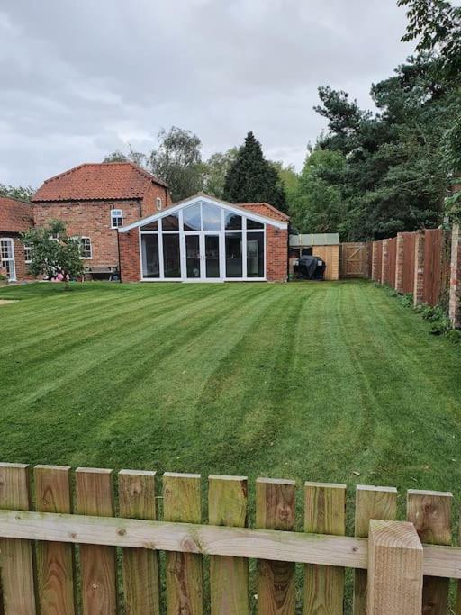 willow tree farm cottage with BBQ hut view 2
