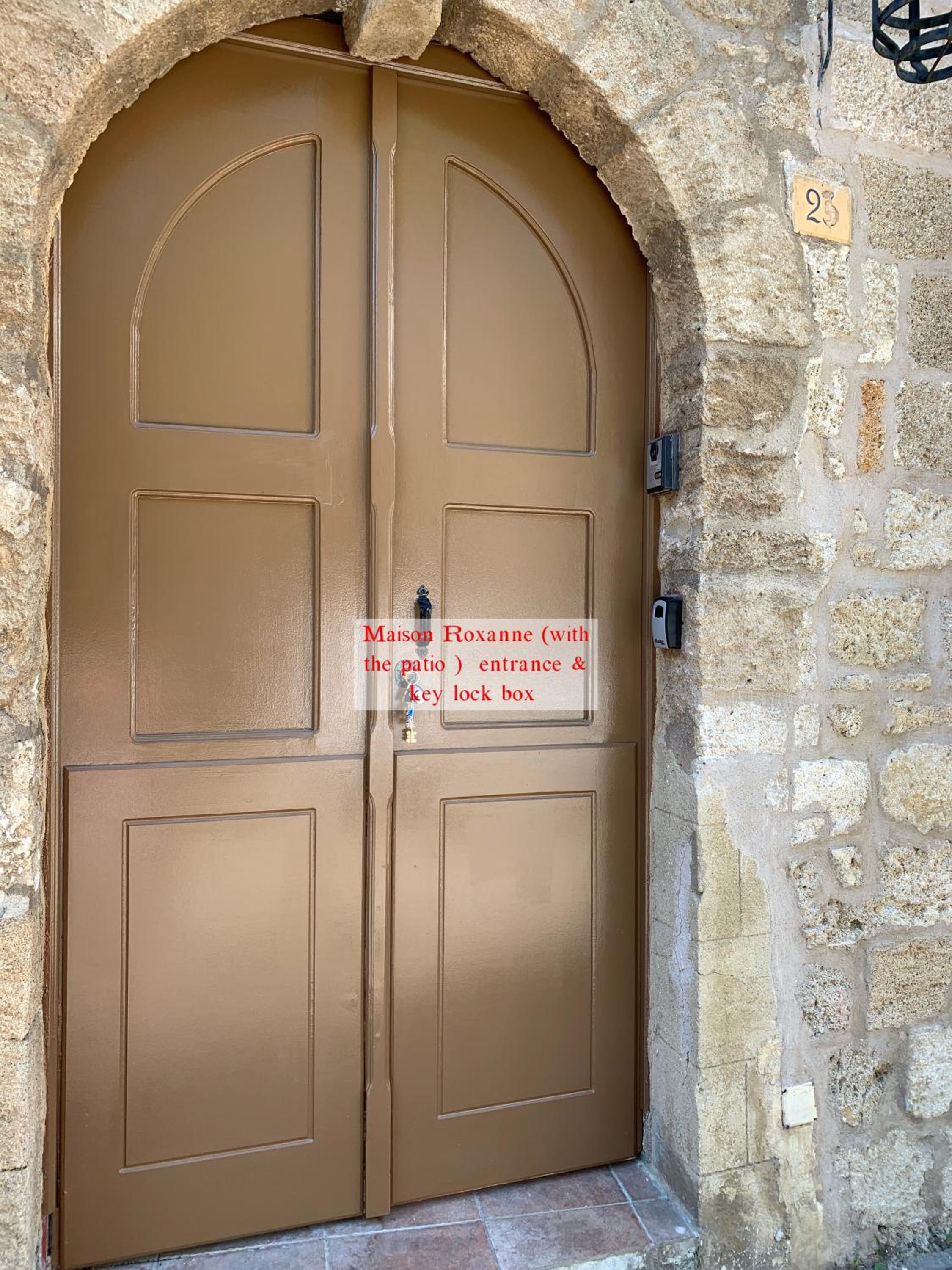 Photo 19