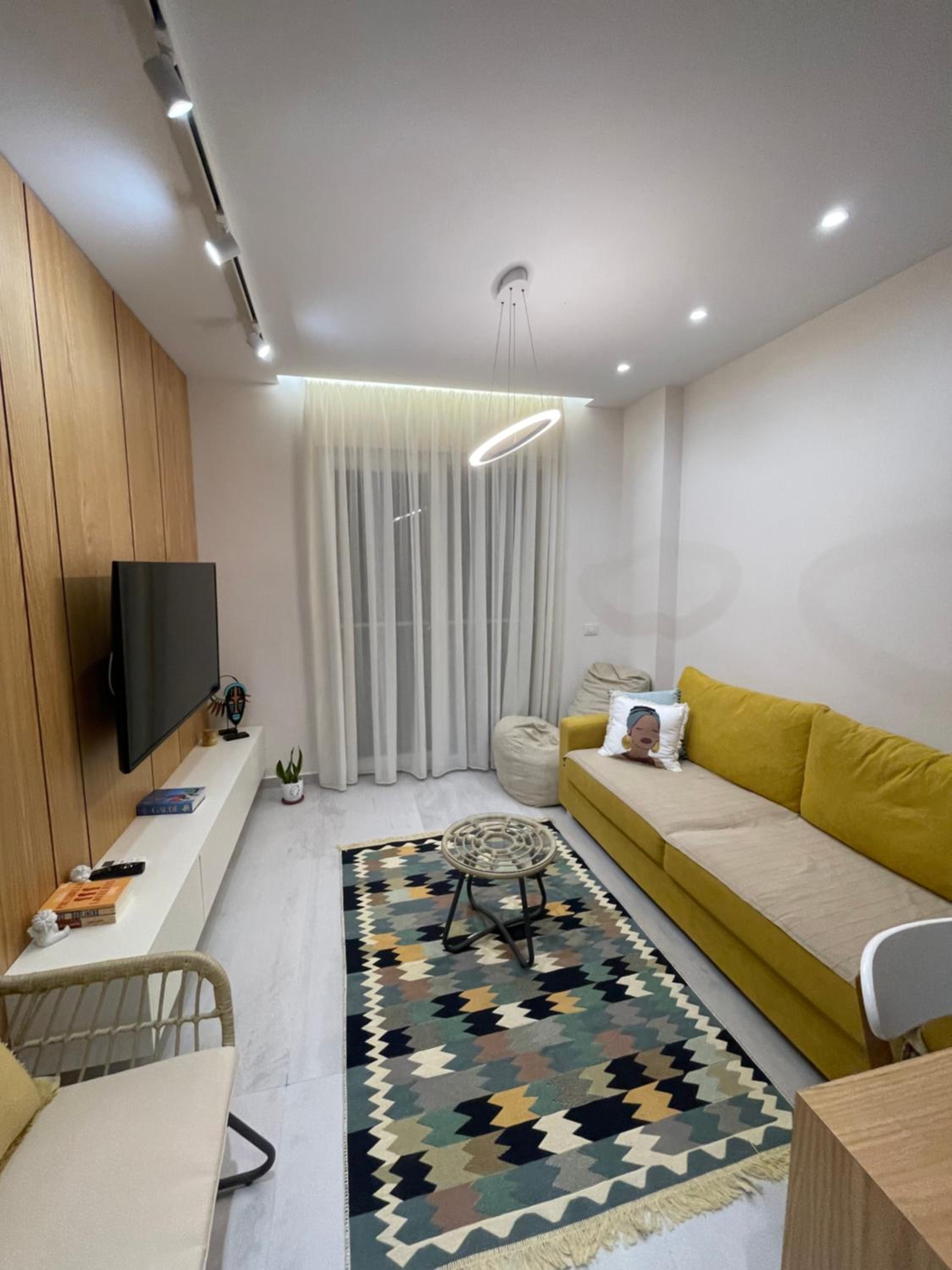 Peppermint Apartment