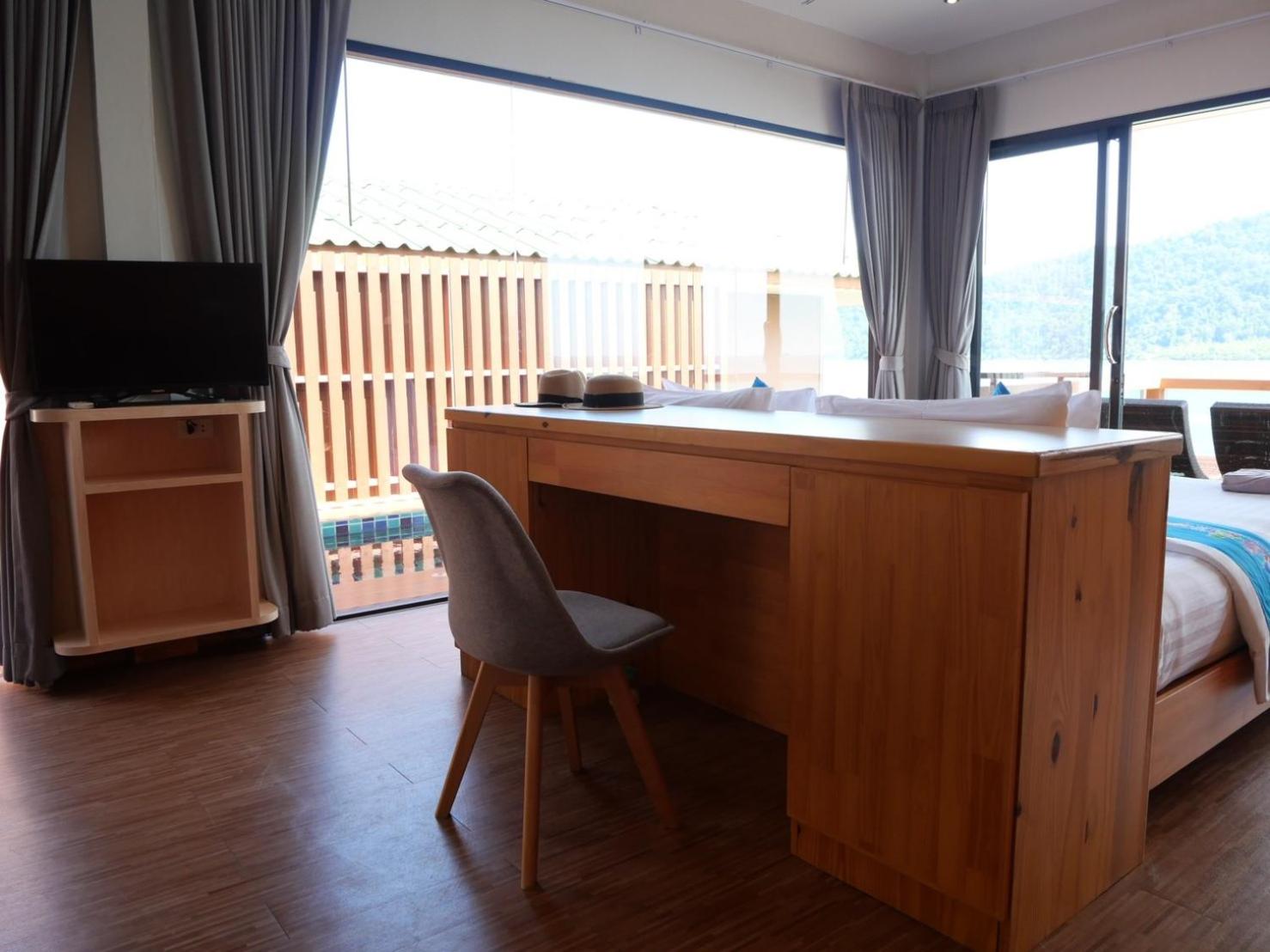 Mountain Resort Koh Lipe