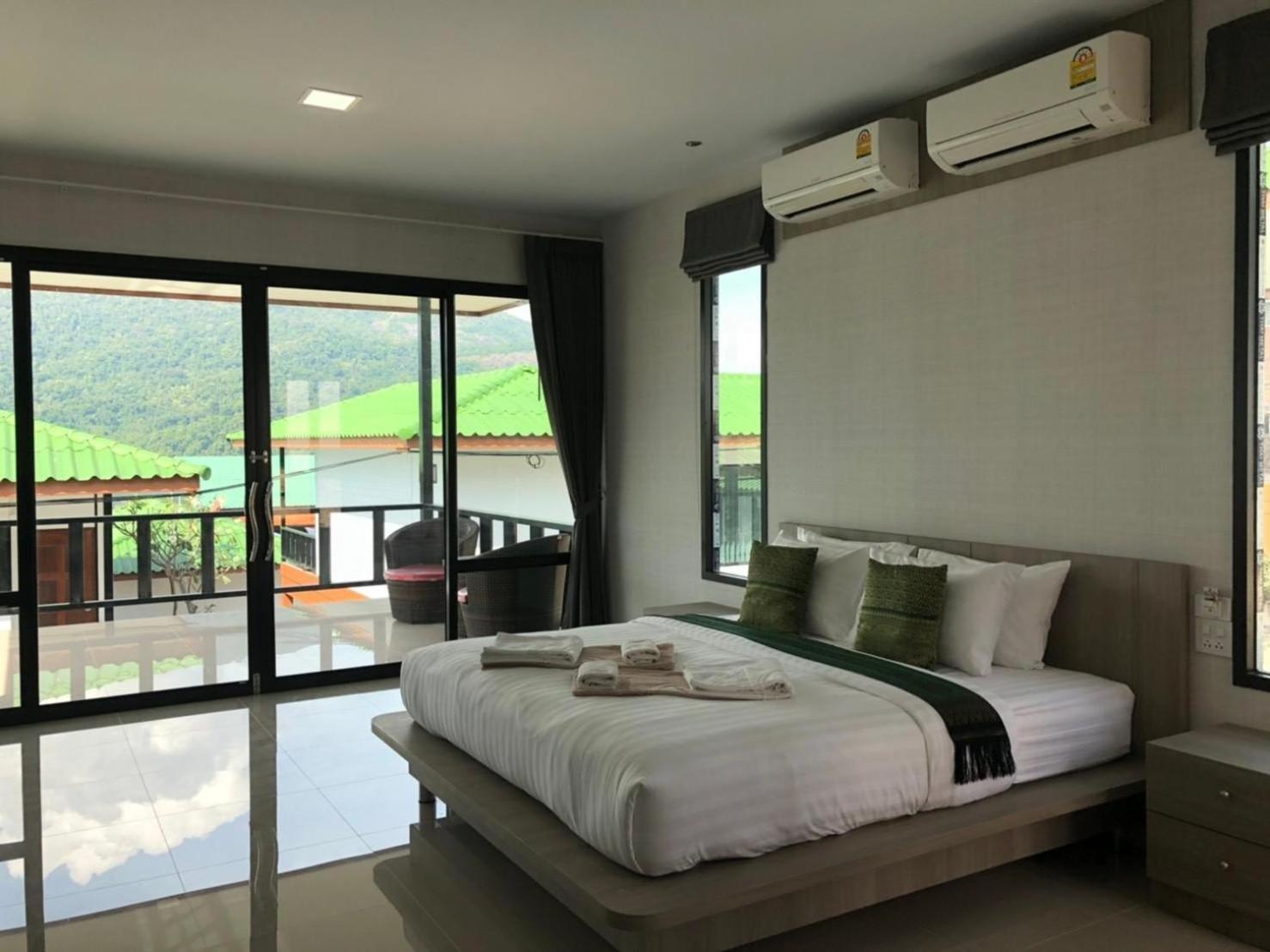 Mountain Resort Koh Lipe