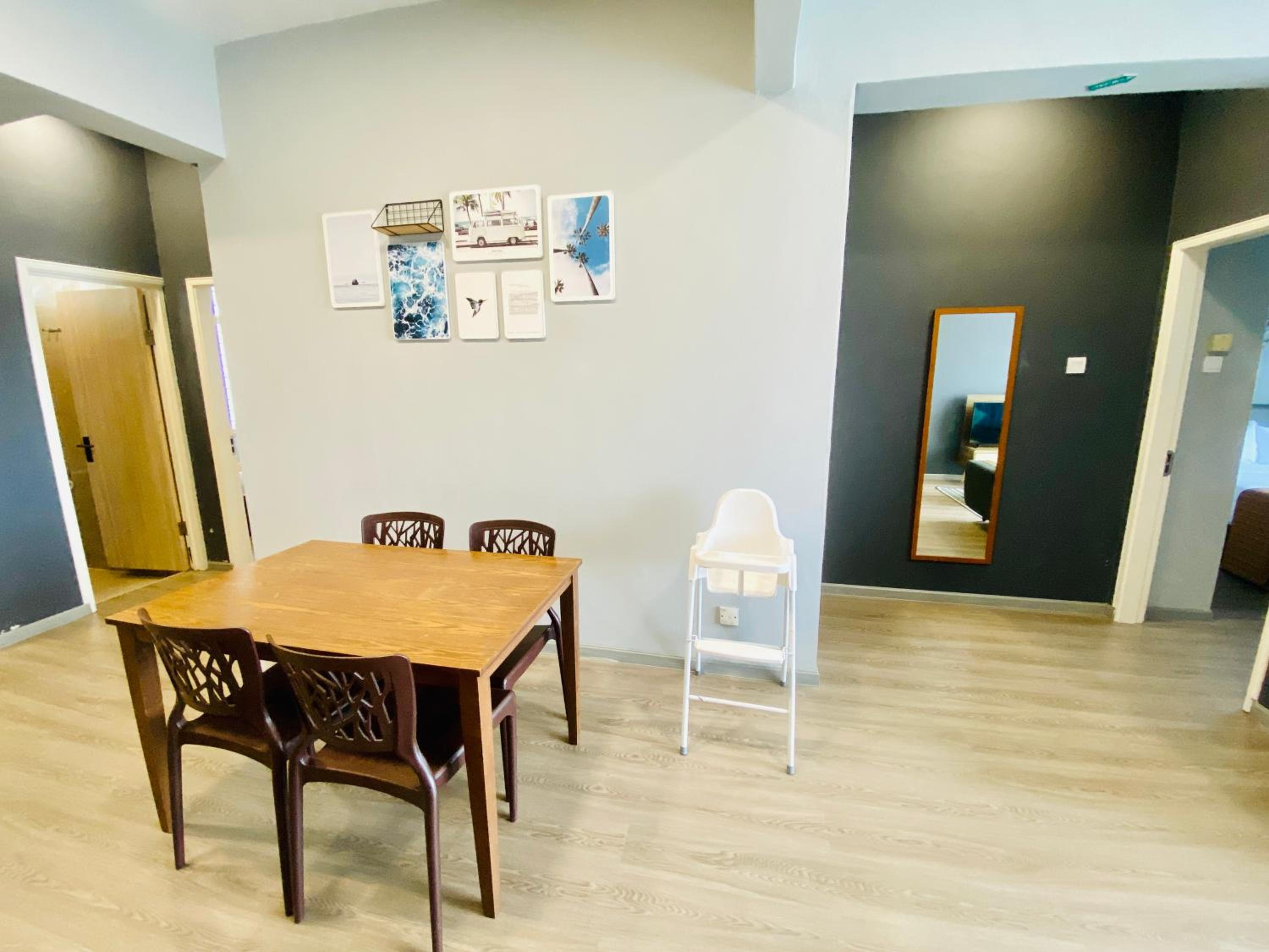Seaview Apartment
