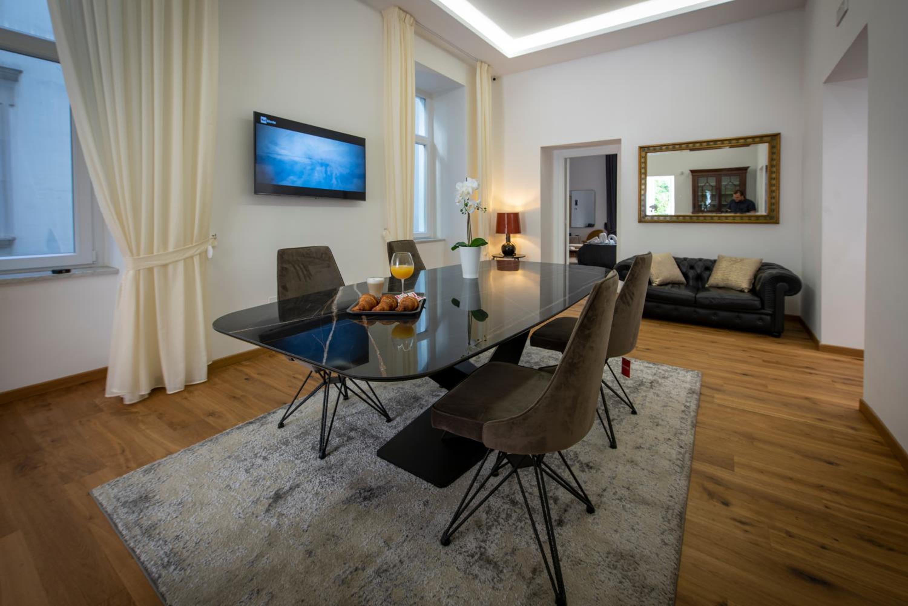 Downtown Napoli b&b - e si nun canto moro