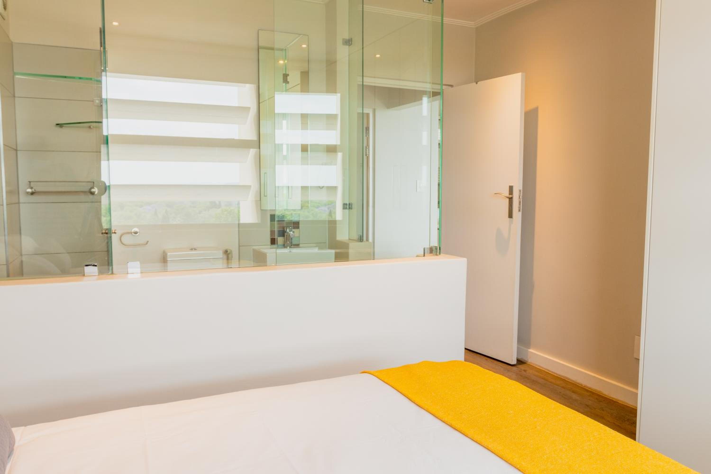 KMG Apartments at The Apex
