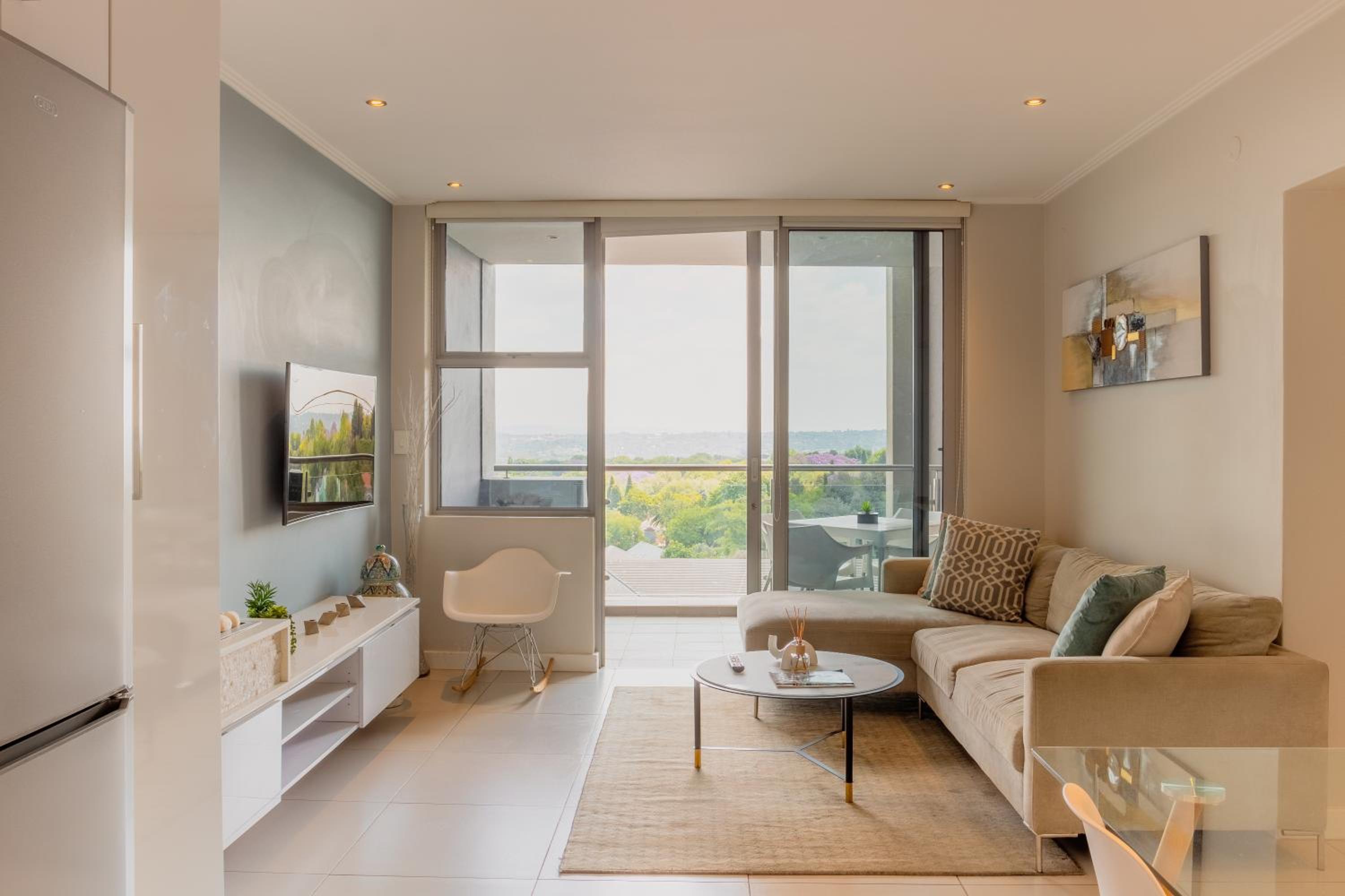 KMG Apartments at The Apex