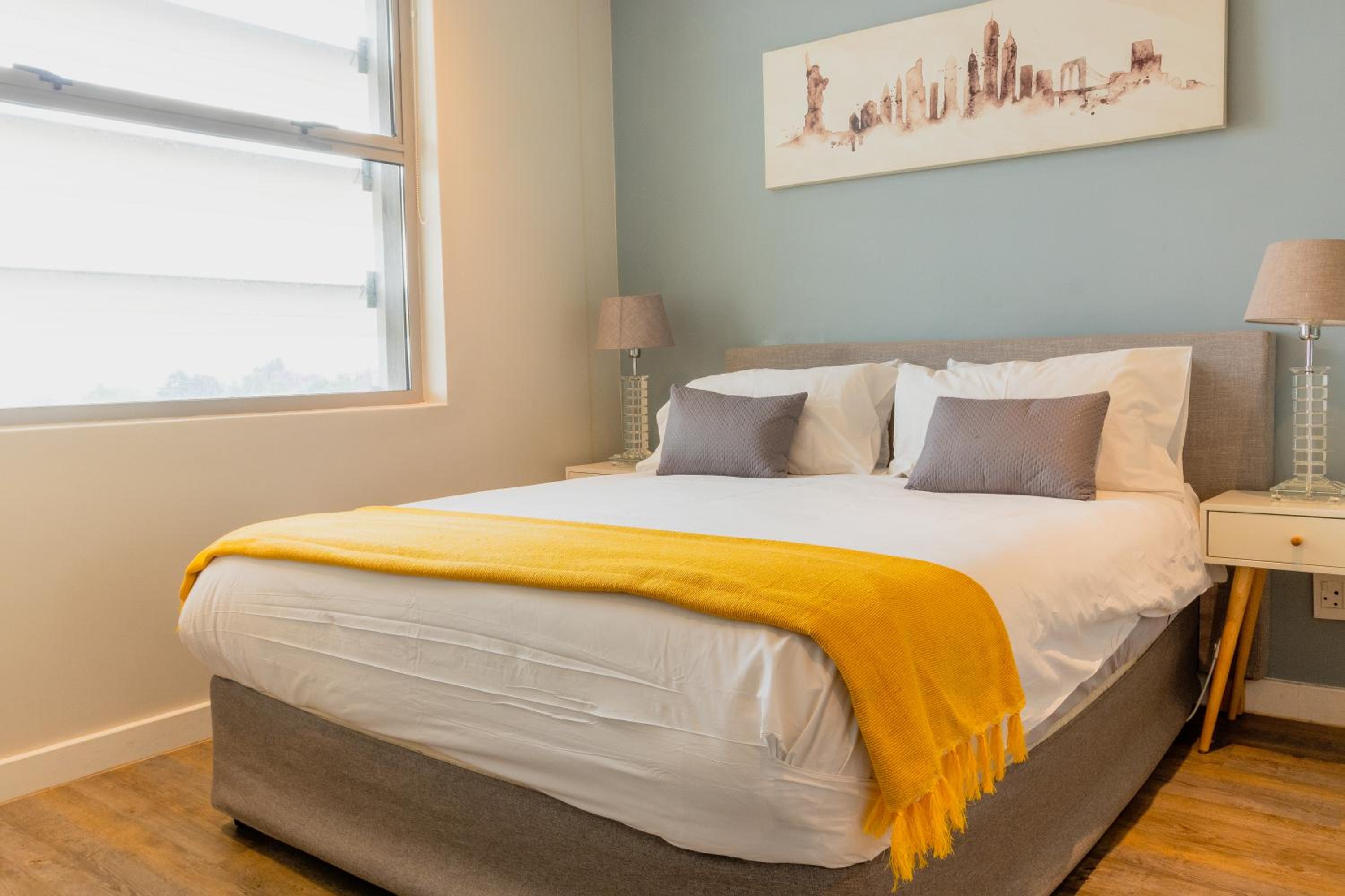 KMG Apartments at The Apex