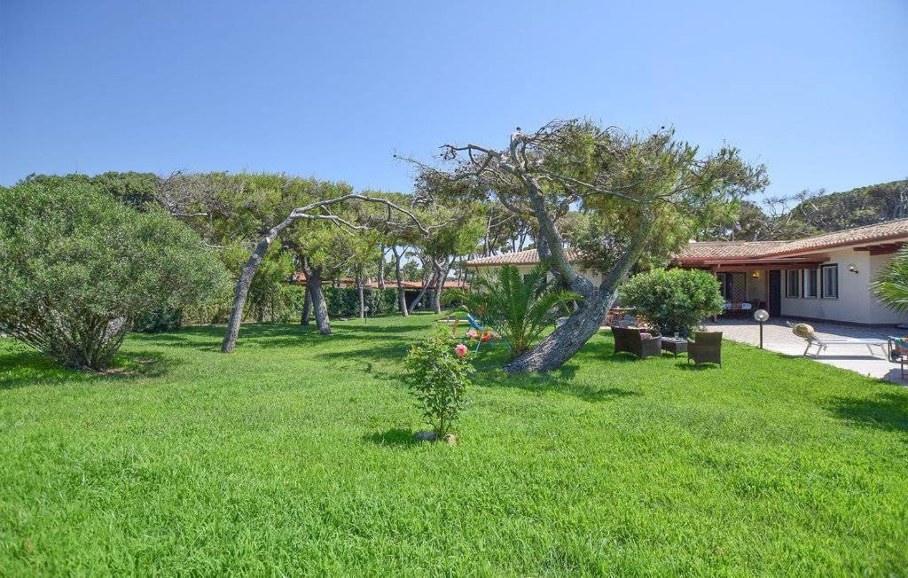 Comfortable and spacious villa - Baia Domizia
