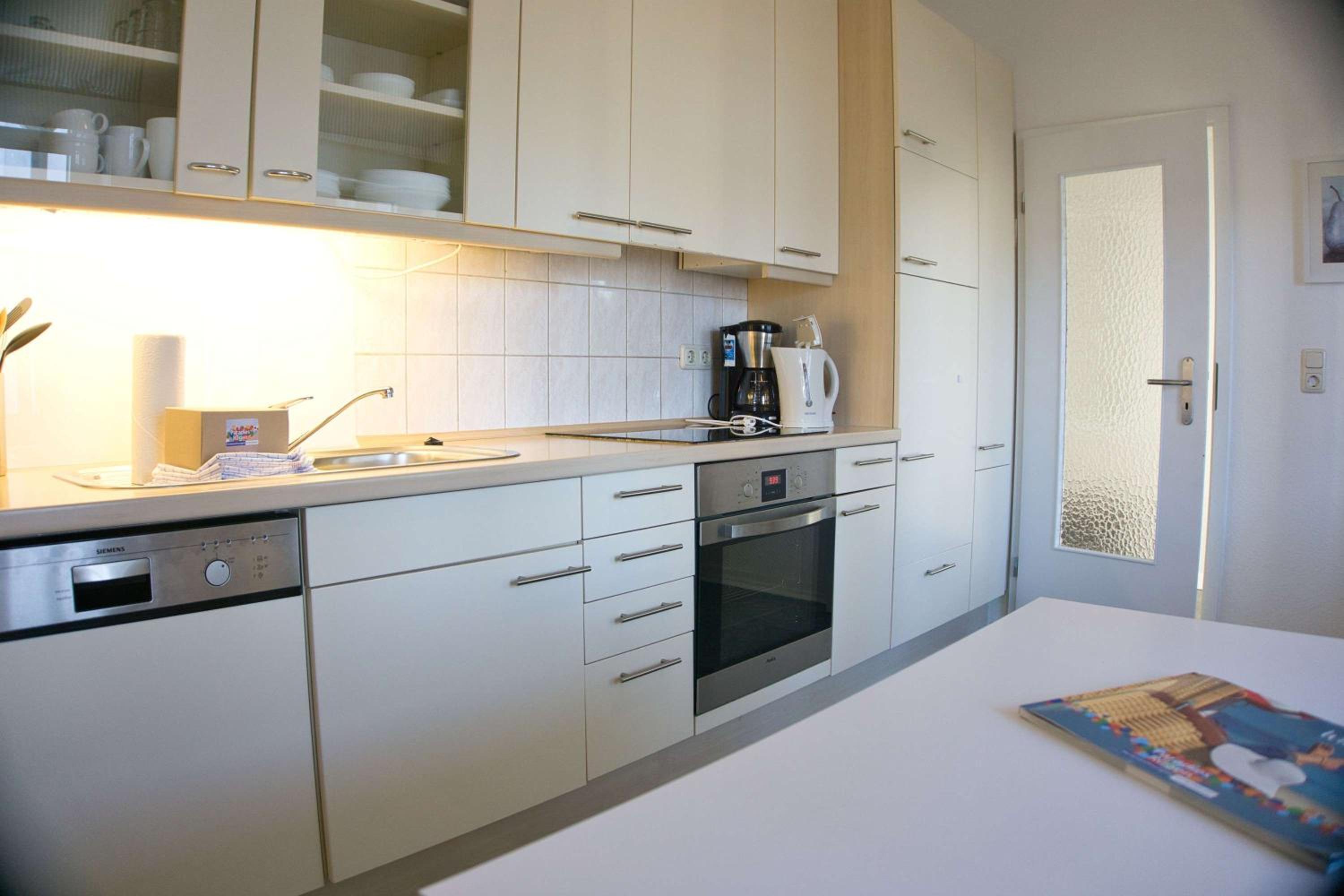 Residenz Strandeck Ferienwohnung 01 mit Sauna- und Schwimmbadnutzung im AHOI Sellin