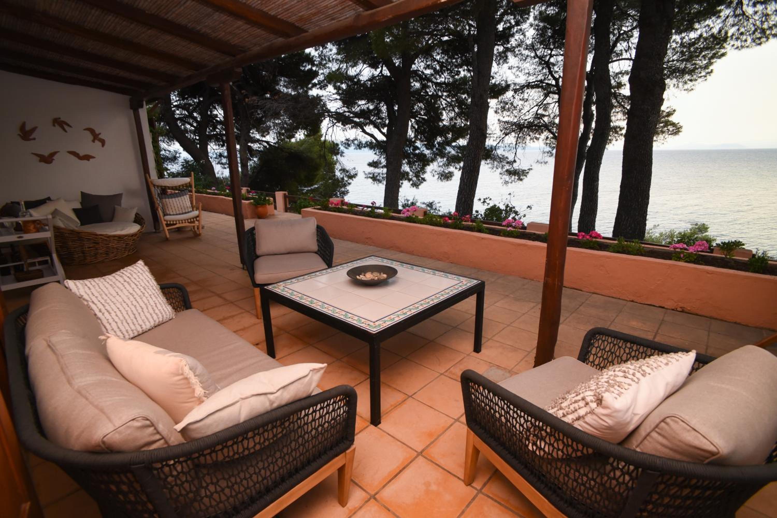 Villa Seagull Stone view 4