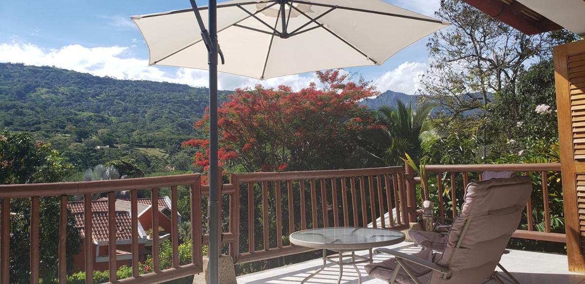 El Paraiso, Casa Campestre en Condominio, WiFi-Teletrabajo, Villeta