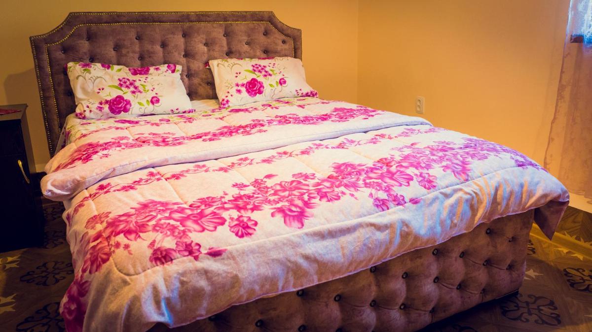 AMOJ B&B and Guest House